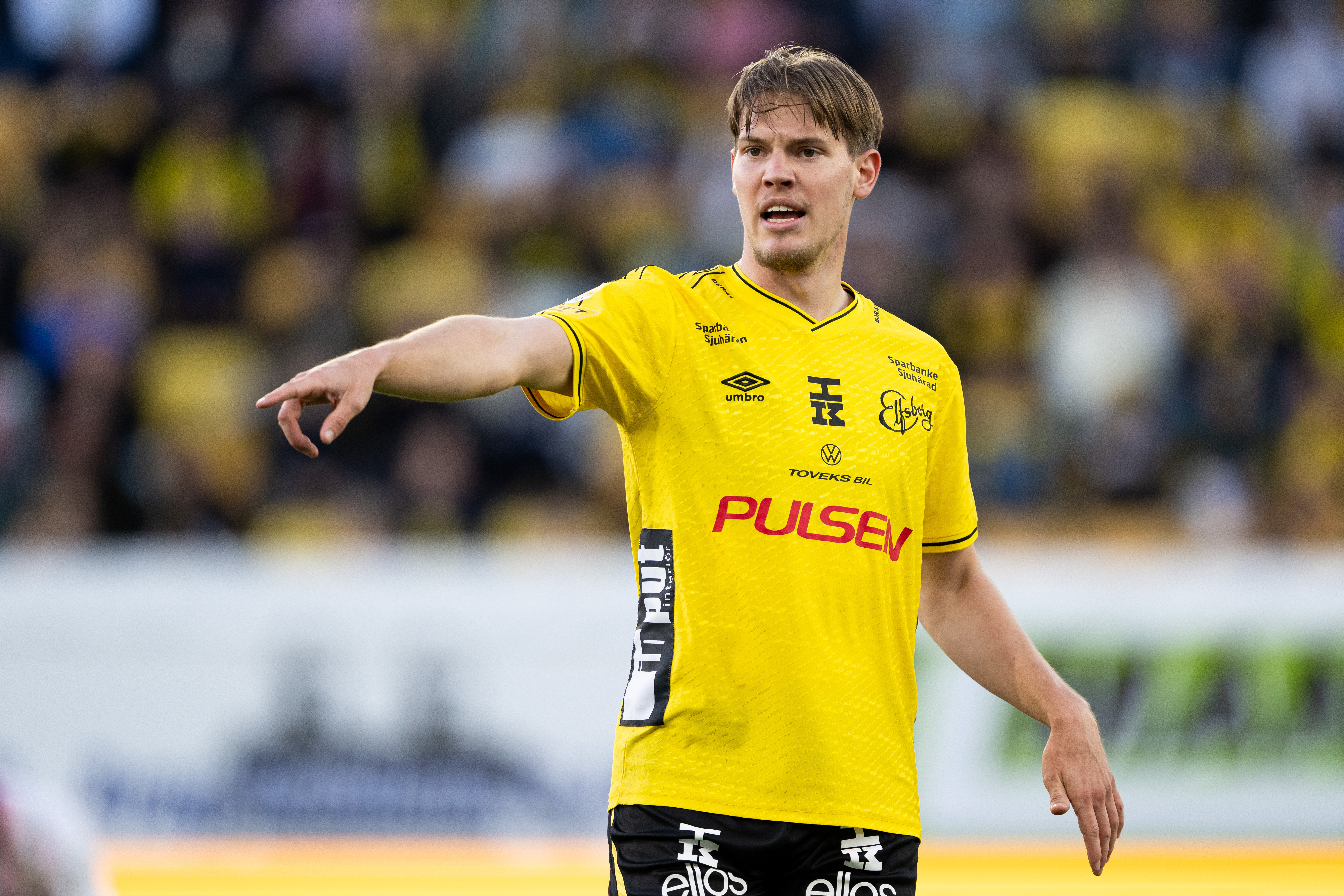 Uppgifter: Allsvenska klubben vill låna inom serien