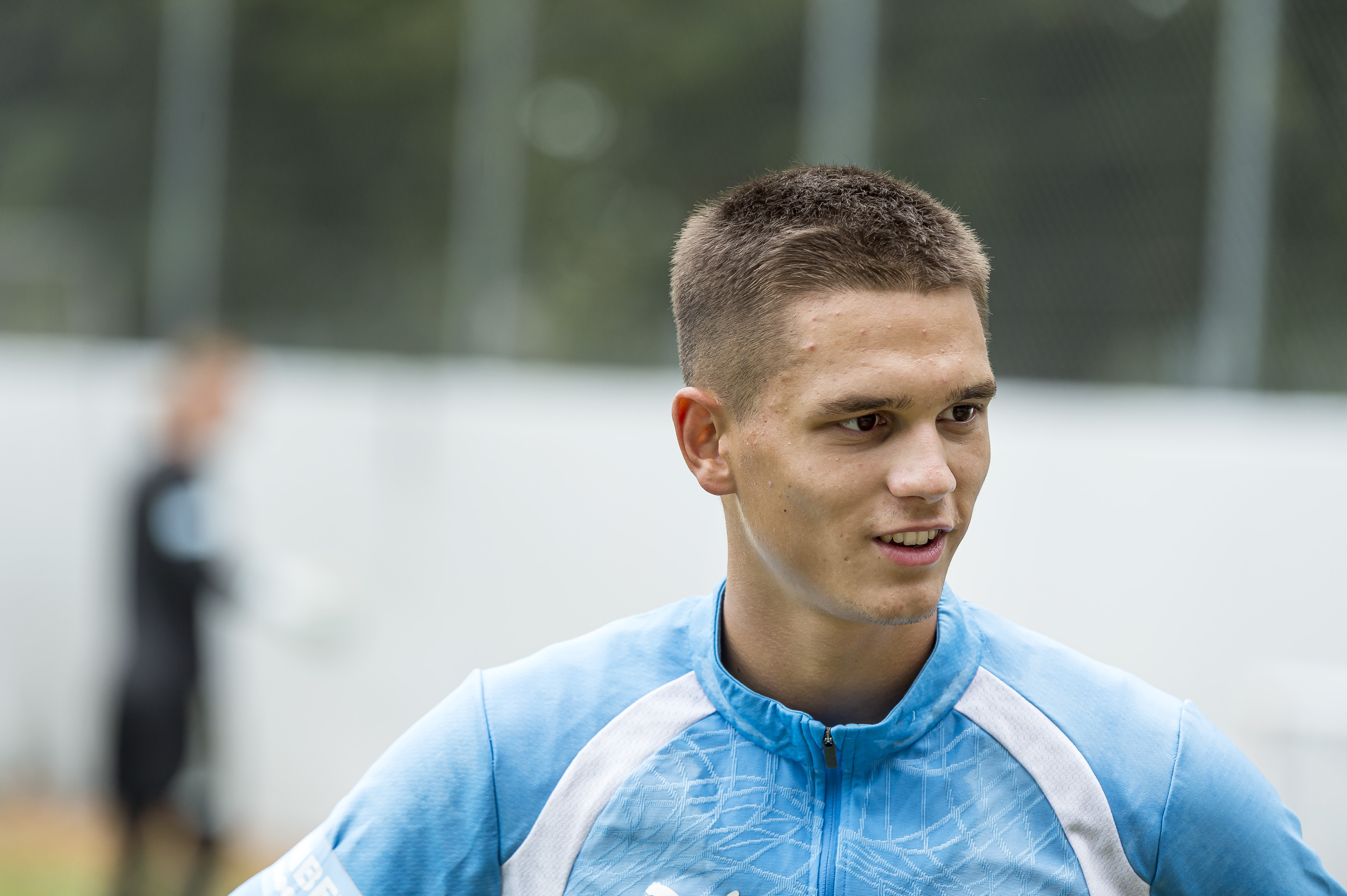 Uppgifter: MFF-mittfältare kan säljas