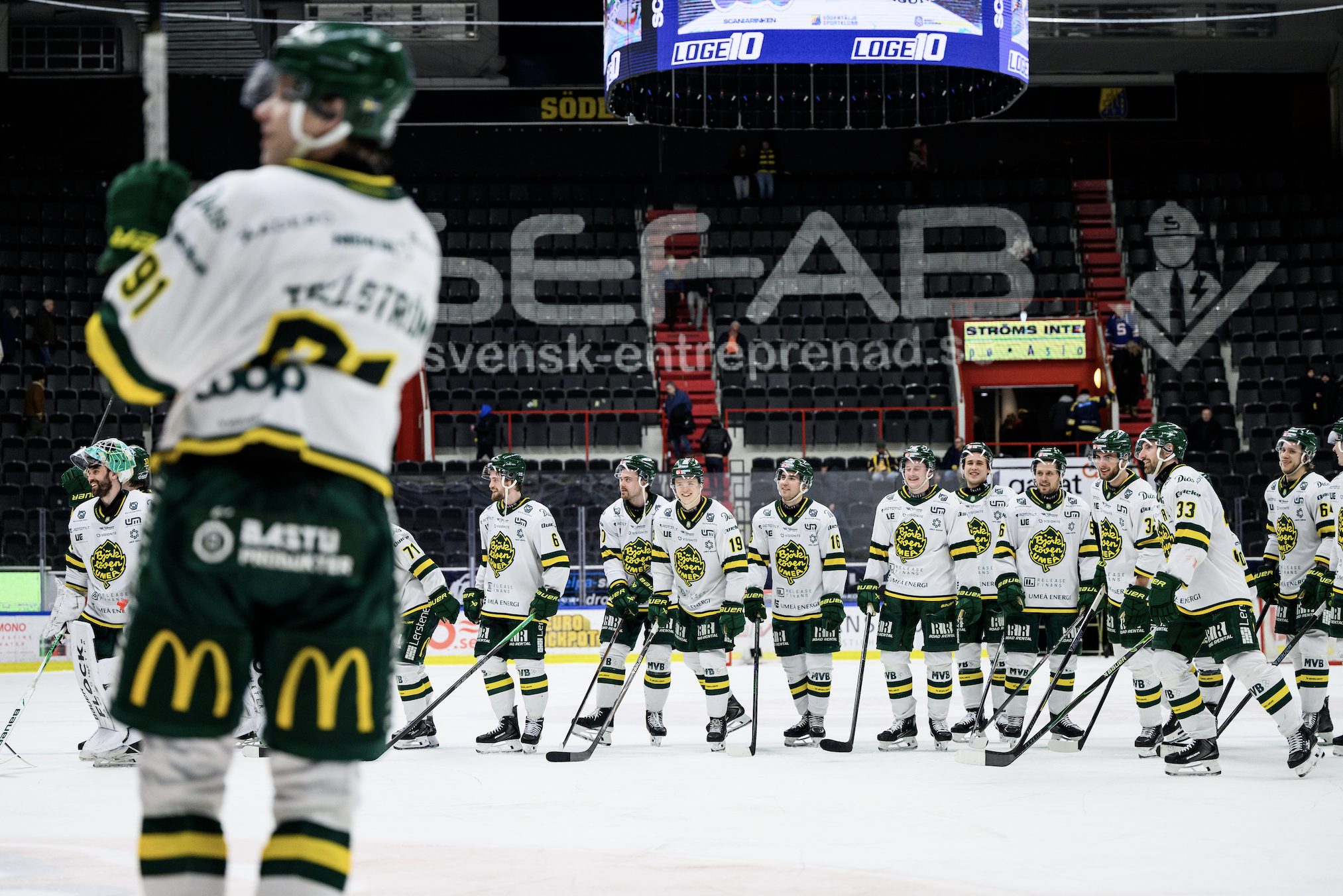 Björklöven mot serieseger - här är oddset på SHL-avancemang