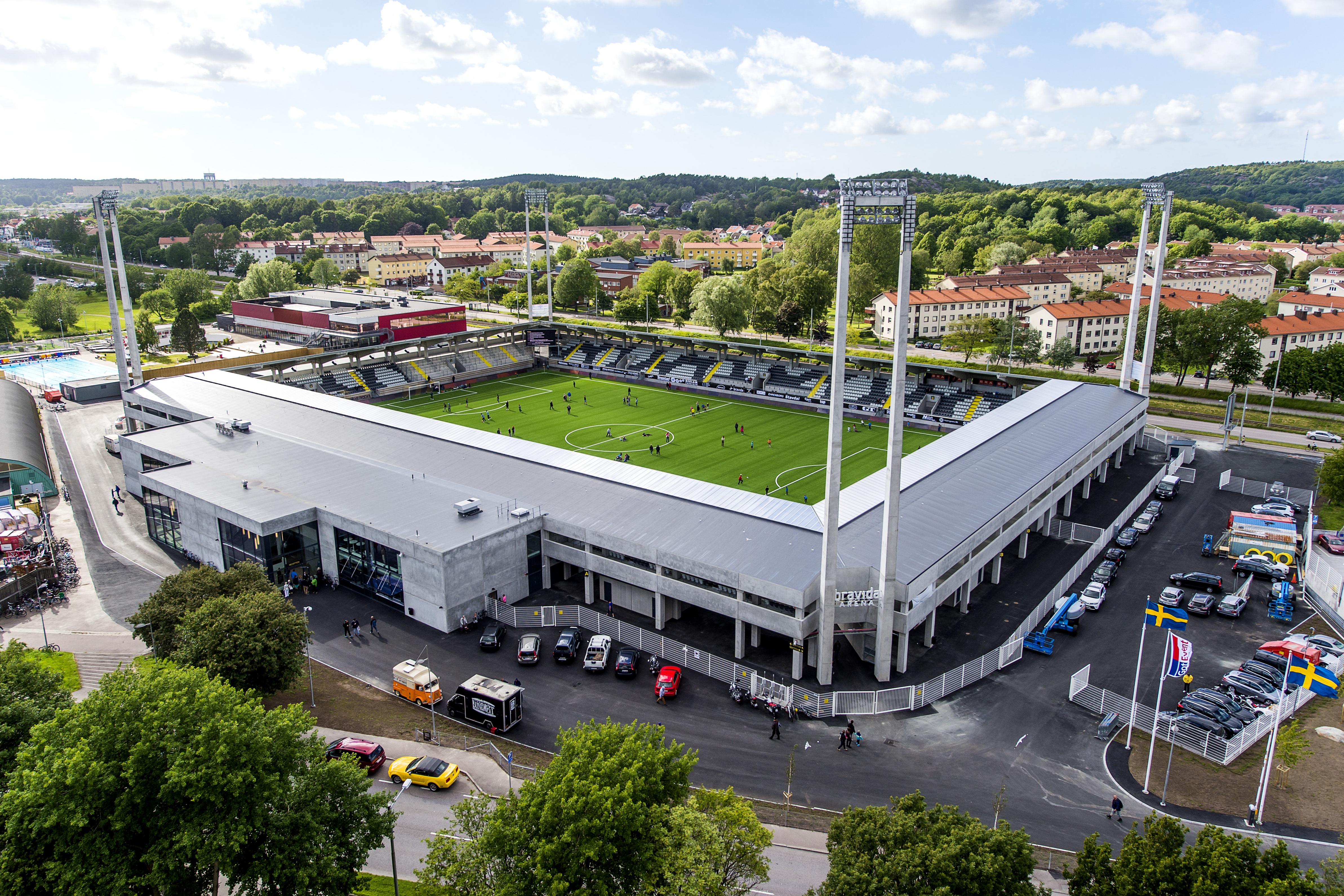 Snart slut på IFK-biljetter - på söndag tar vi över Bravida Arena