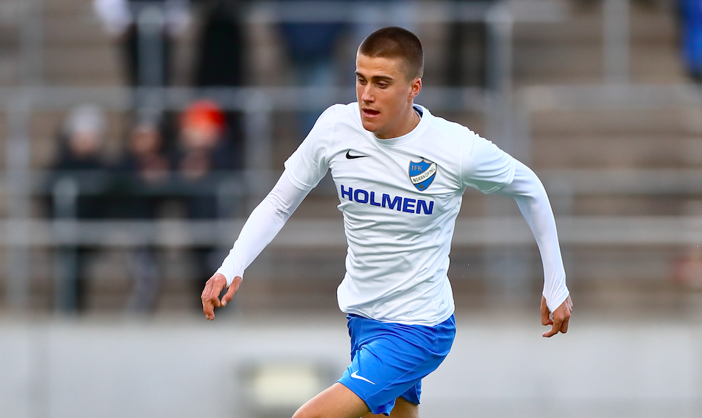 Björk målskytt i cupen - med Tvååker vann