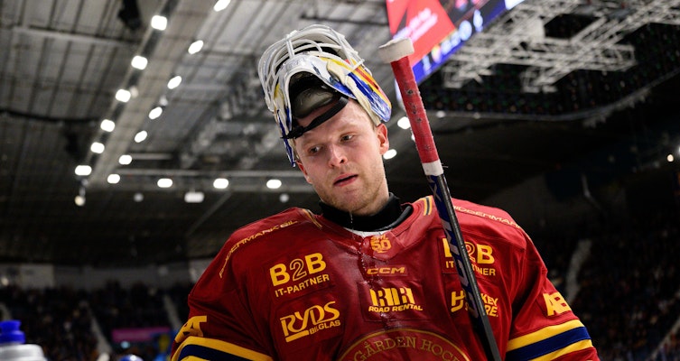 Blir kvar länge i Stockholmsklubben