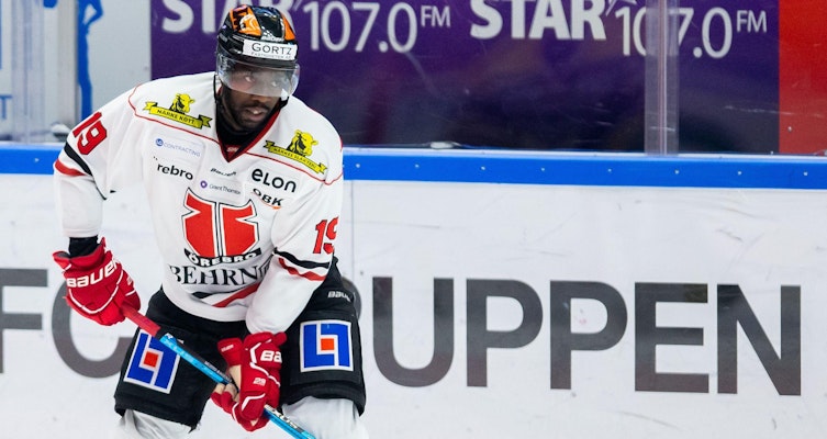 Örebro-forwarden väntas lämna