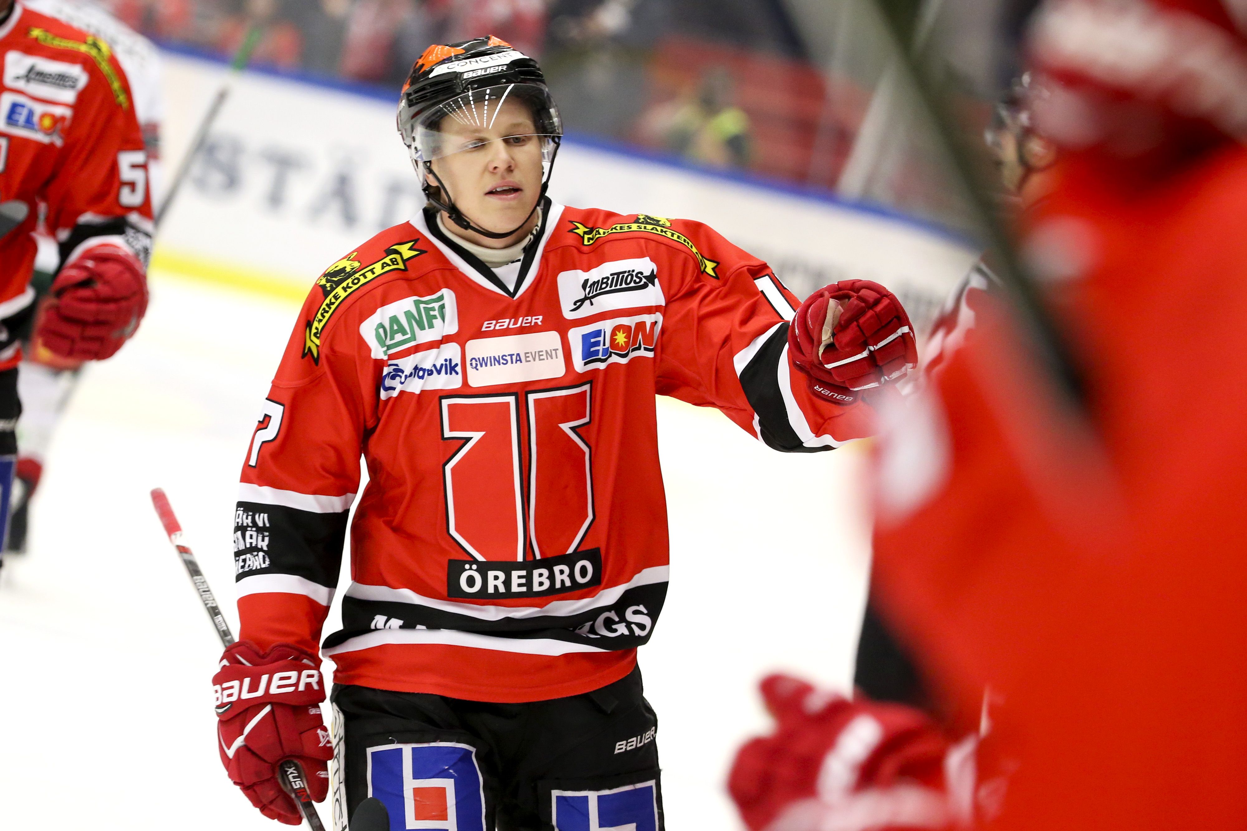 Färjestad värvar från seriekonkurrenten