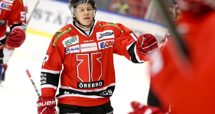 Färjestad värvar från seriekonkurrenten