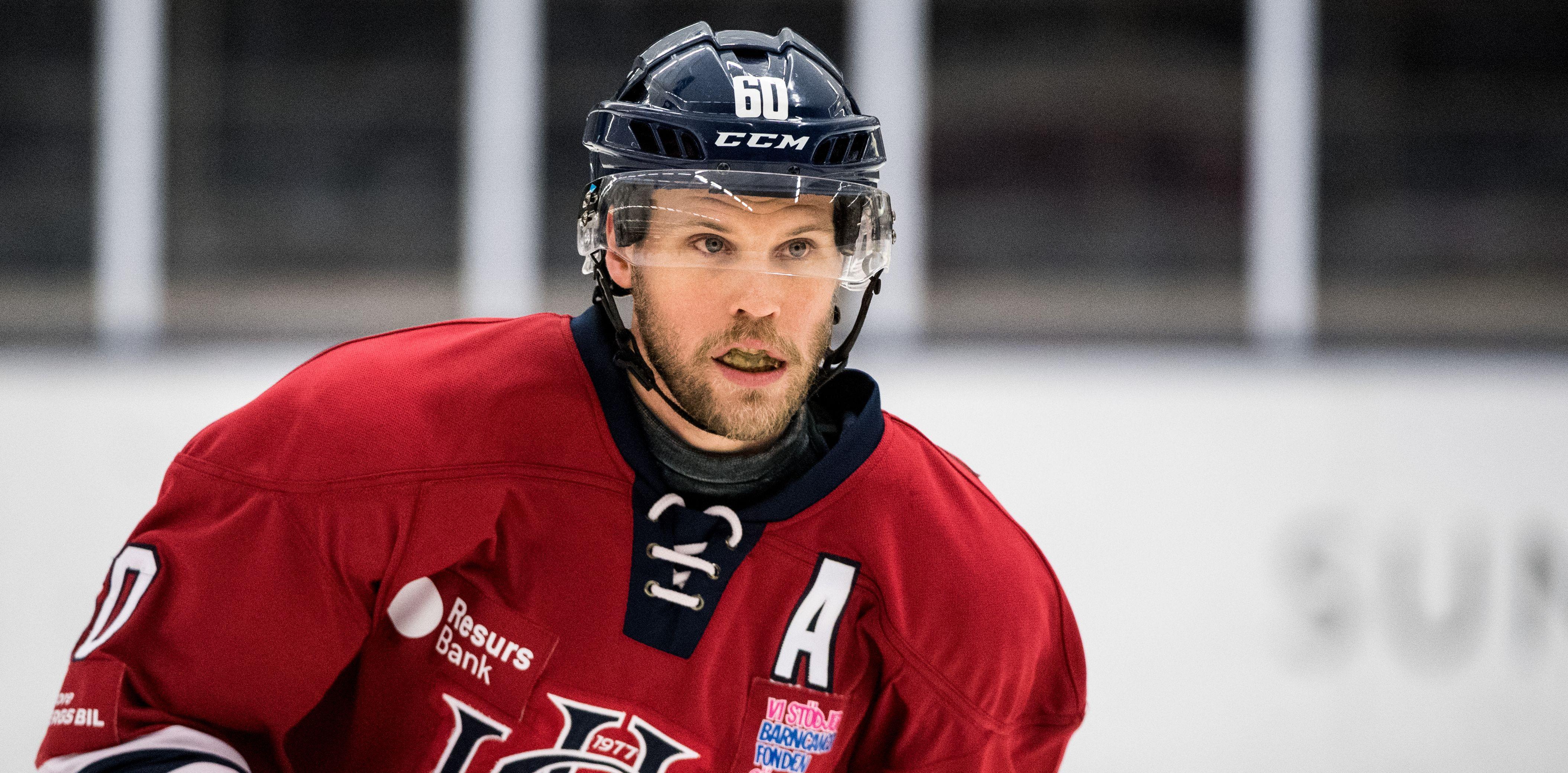 Den SHL-meriterade forwarden gör comeback