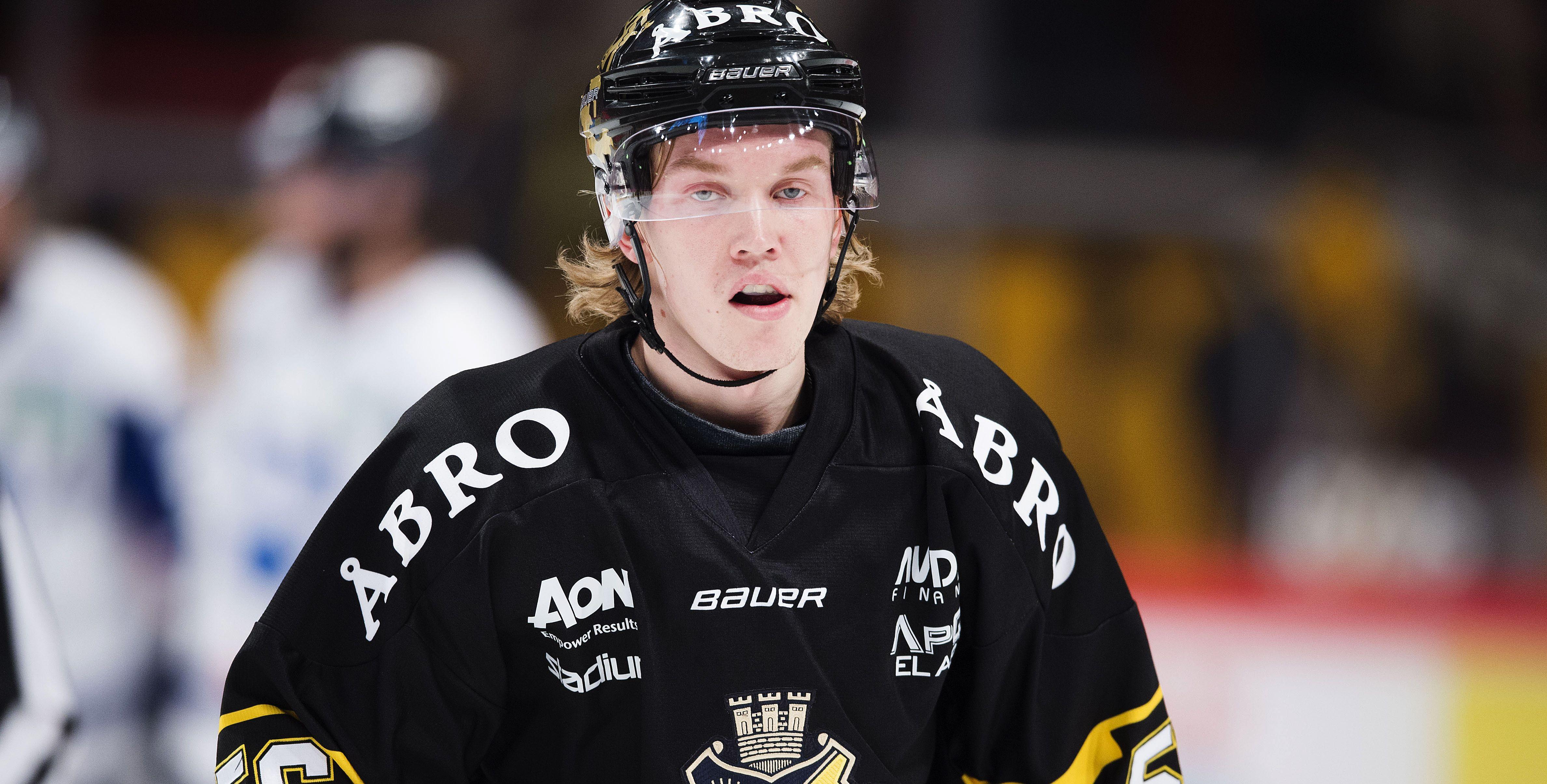 Vass forward till Hockeyettan-laget
