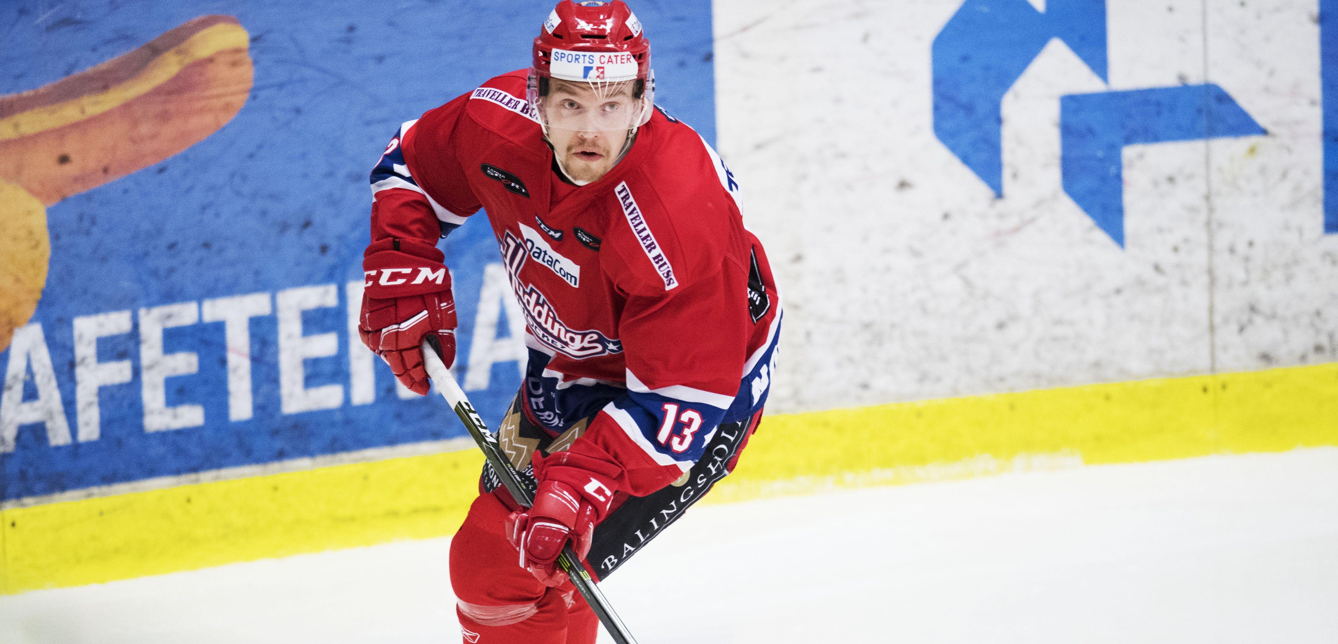 Den SHL-meriterade forwarden förstärker Tyresö/Hanviken