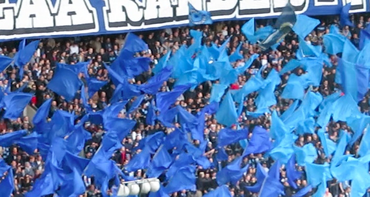 VIDEO: Djurgårdens tifo i hemmapremiären mot TFF