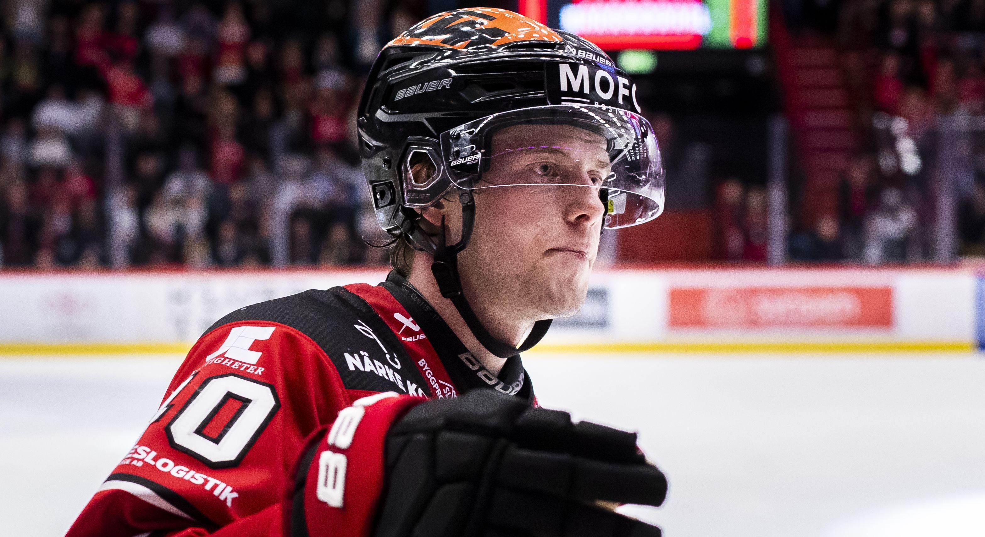 Forwarden med över 200 SHL-matcher på meritlistan lämnar det allsvenska laget