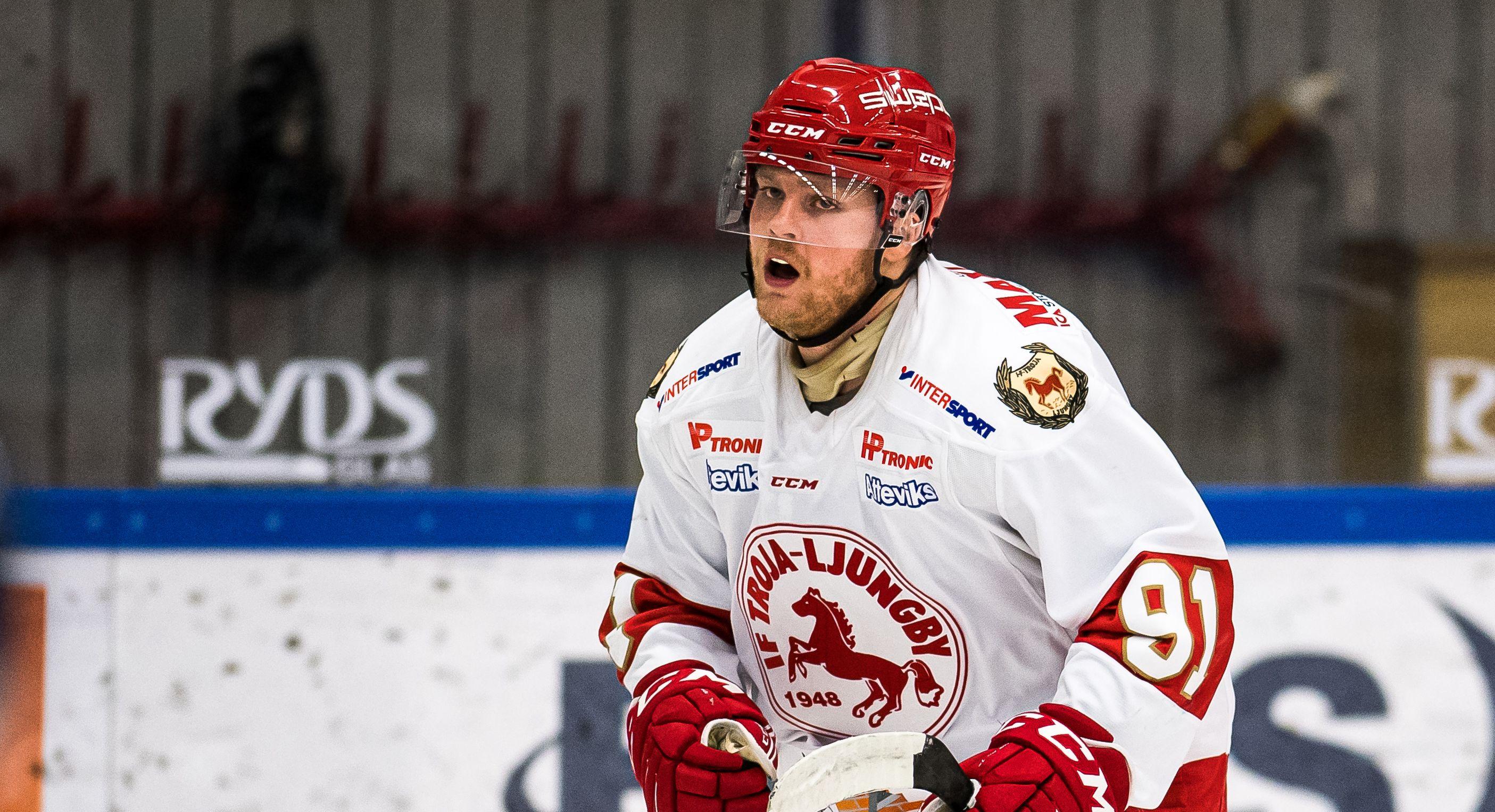 Forwarden blir kvar i det allsvenska nykomlingslaget