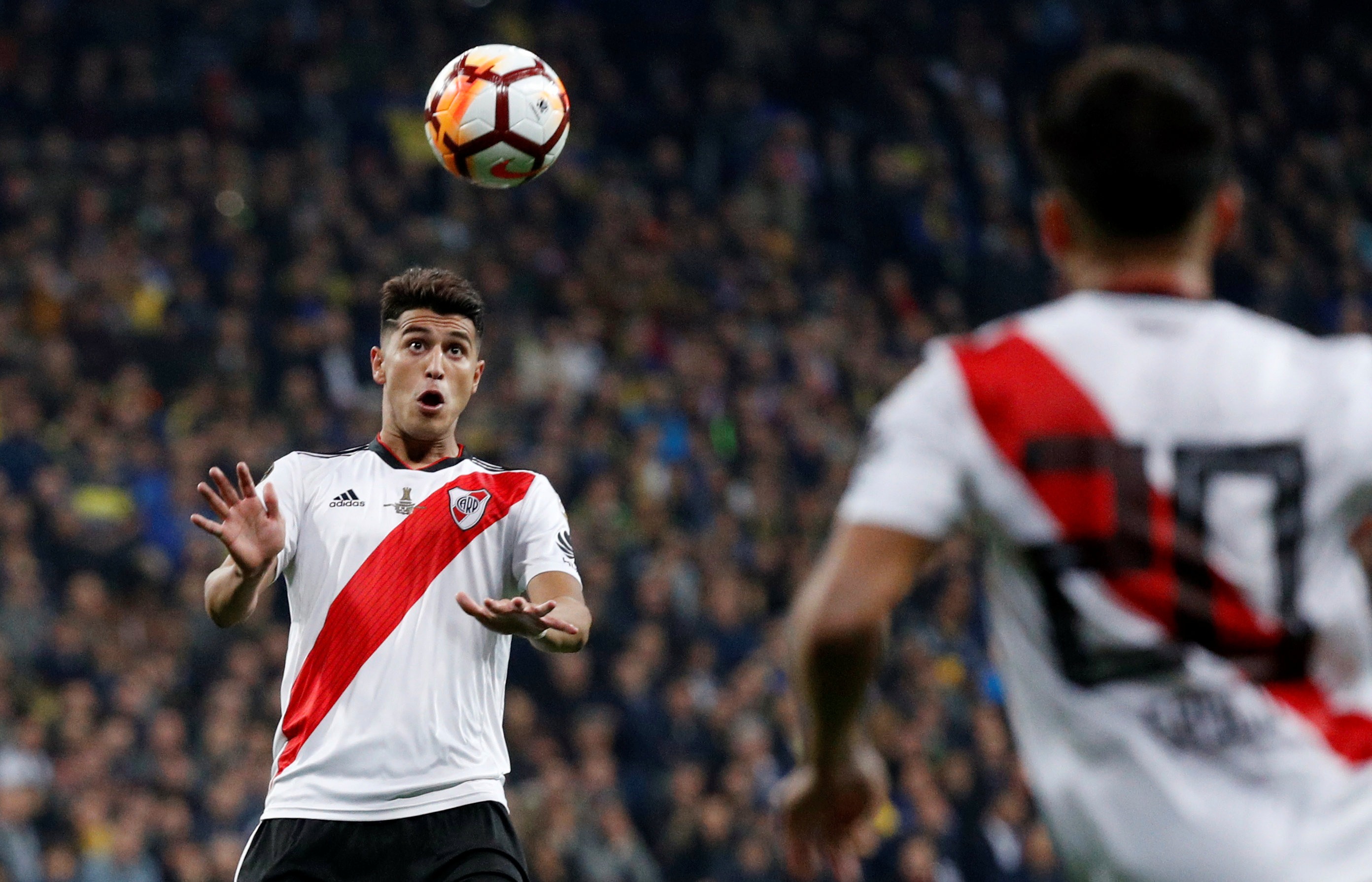 Mittfältaren bekräftar intresse från Arsenal och Real Madrid