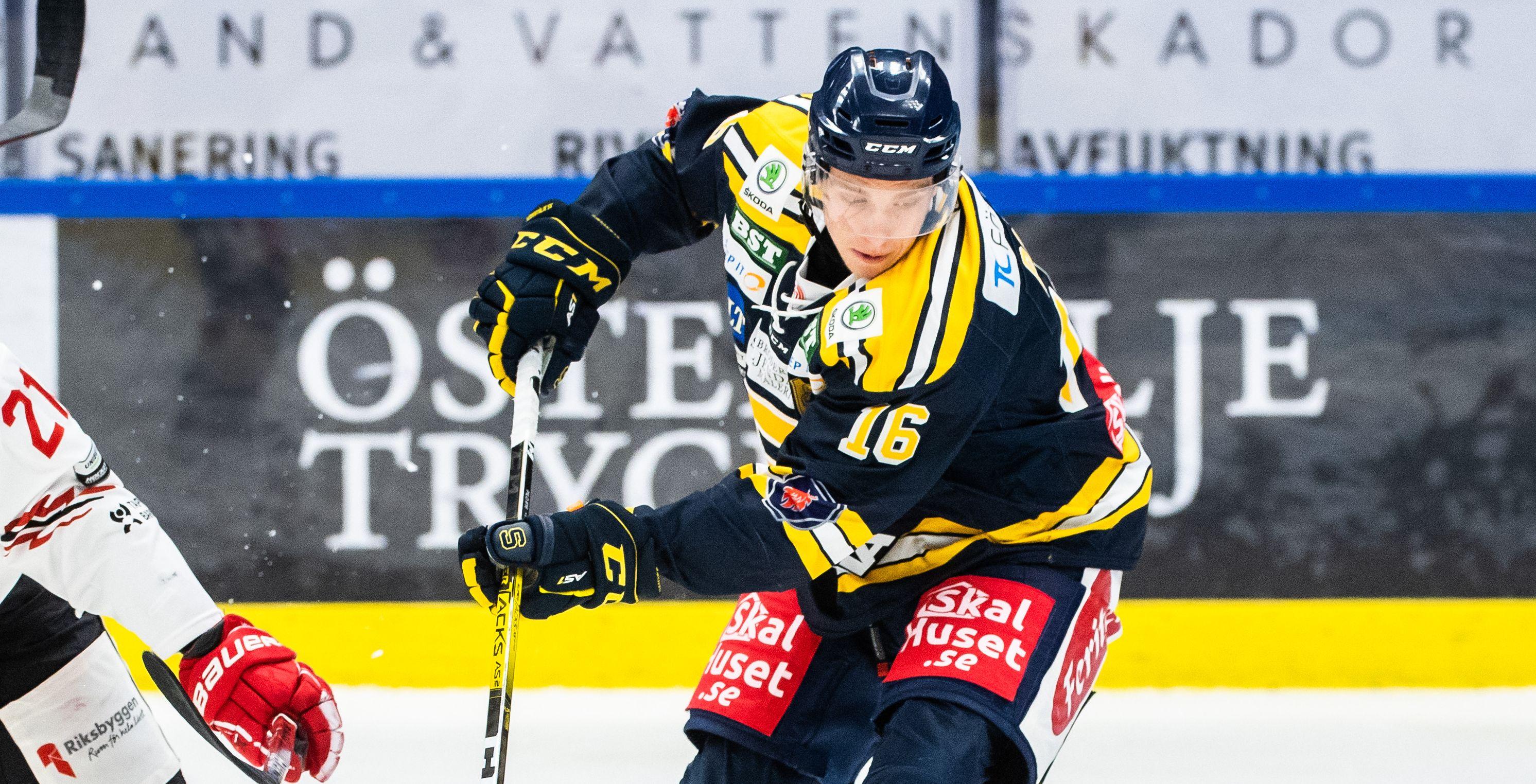 Södertälje lånar ut backen - ska spela åtta matcher