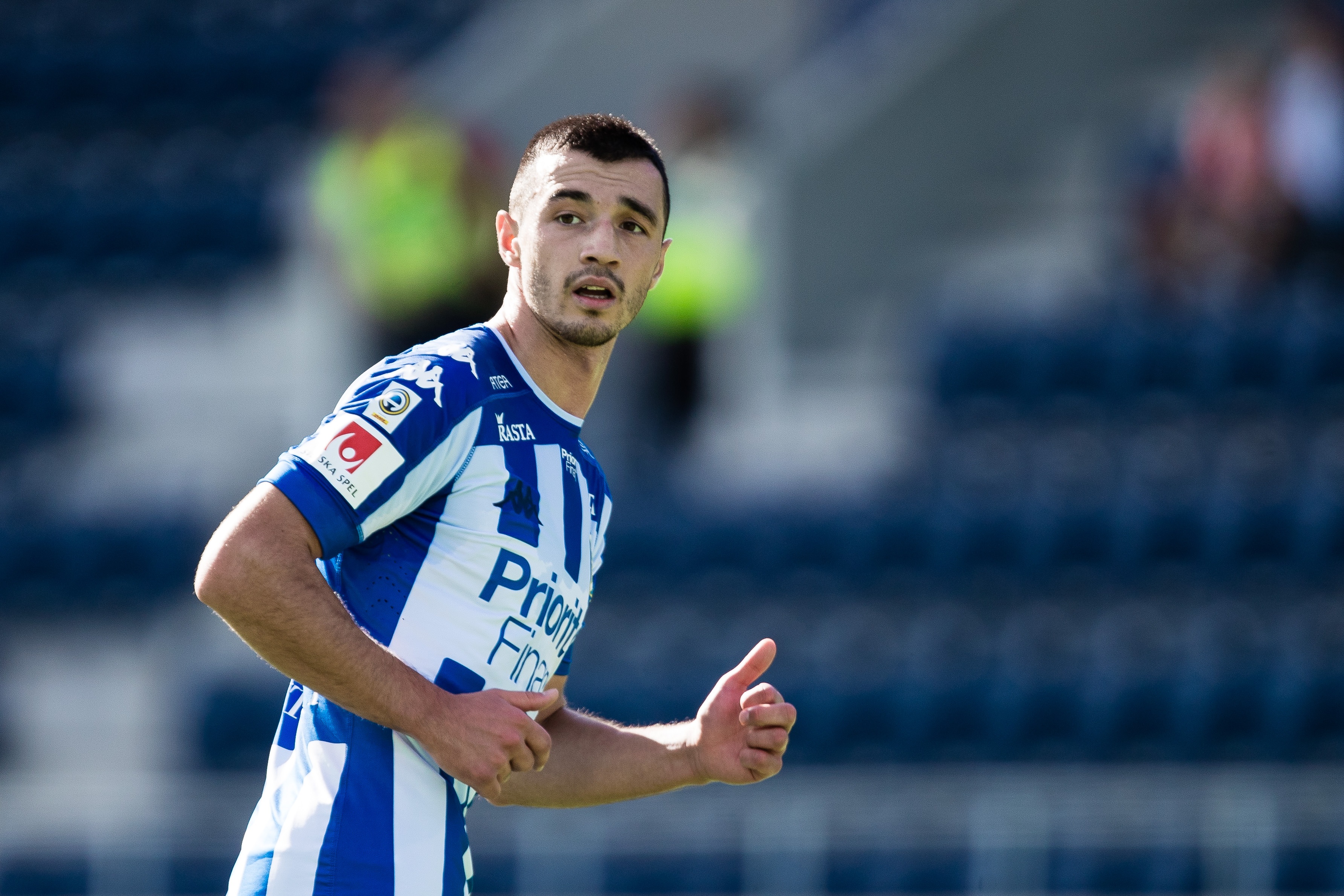 Trots intresse: "Jag vill stanna i IFK Göteborg"