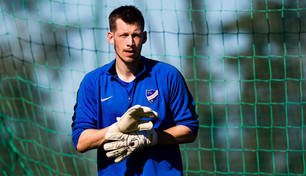 Målvakten stänger inte dörren för Peking