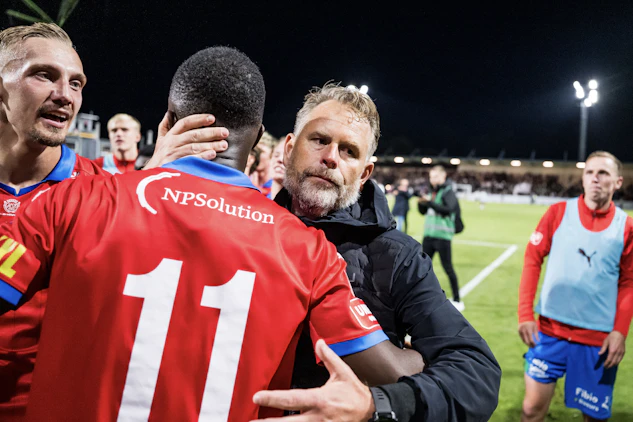 Helsingborgs Adam Akimey och huvudtranare Mikael Stahre