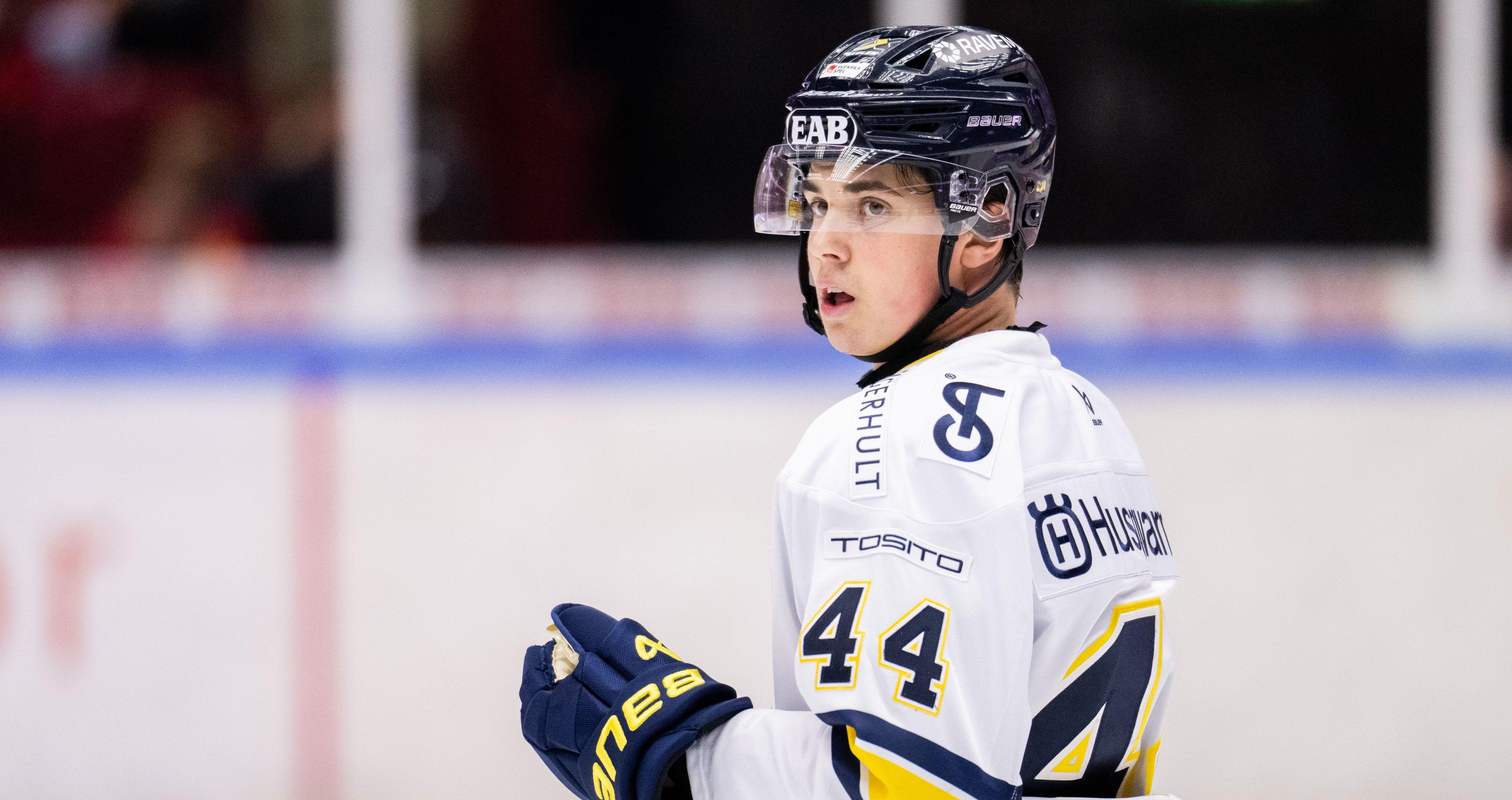 Backen förlänger kontraktet med SHL-klubben