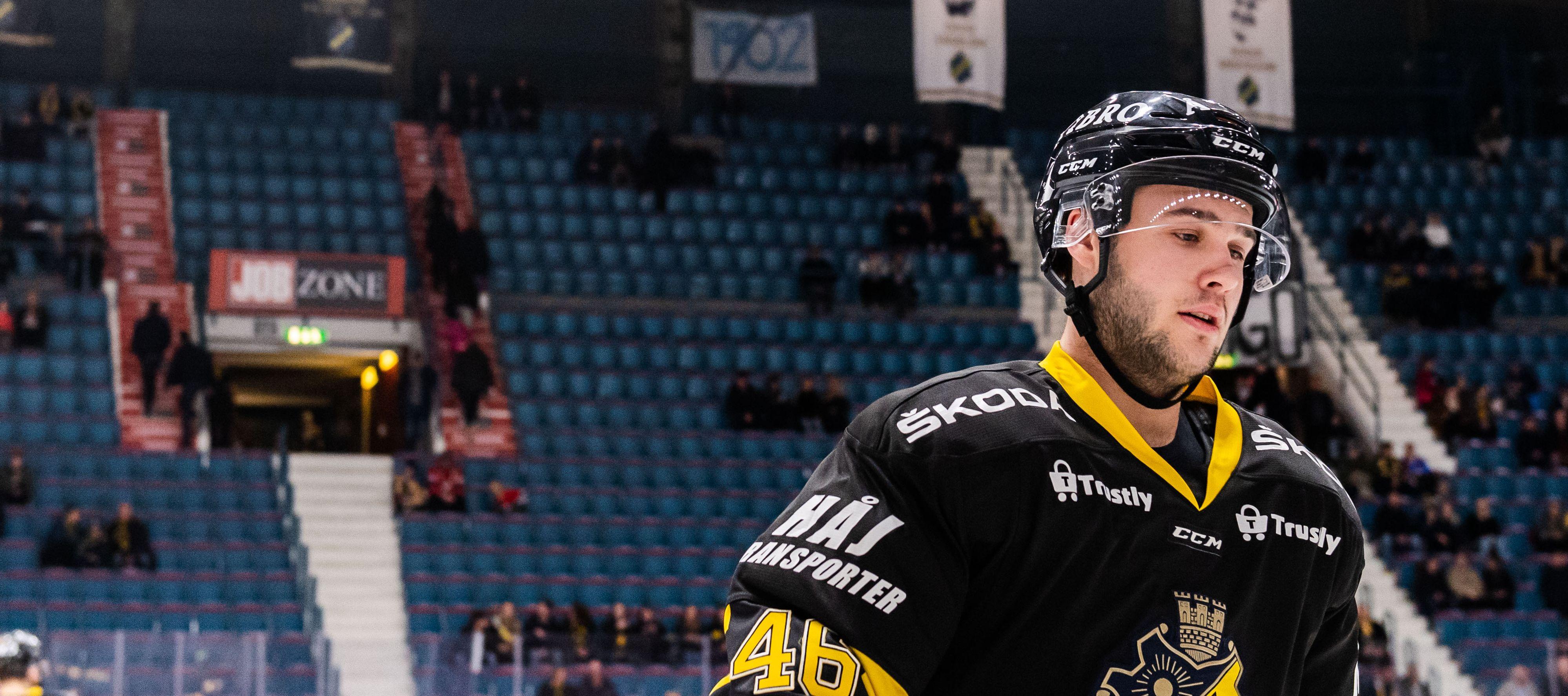 Den juniorlandslagsmeriterade forwarden lämnar Hockeyettan-laget