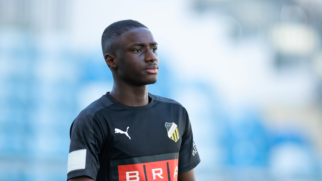 Talangen belönas med ett A-lagskontrakt av BK Häcken