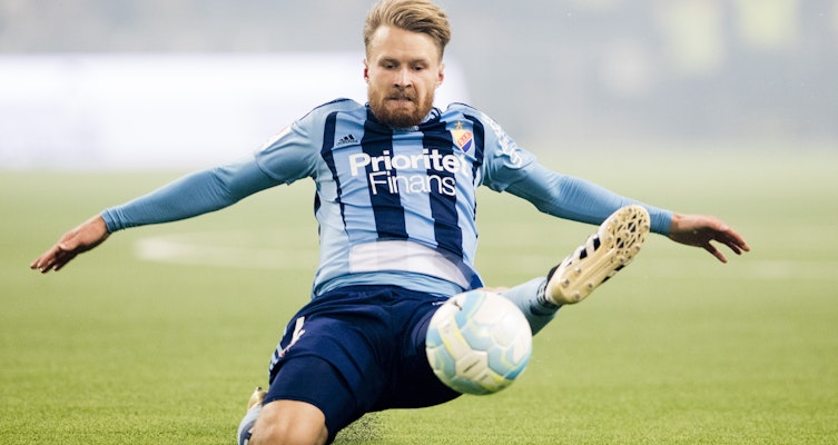 Backen uppges förlänga med Djurgården