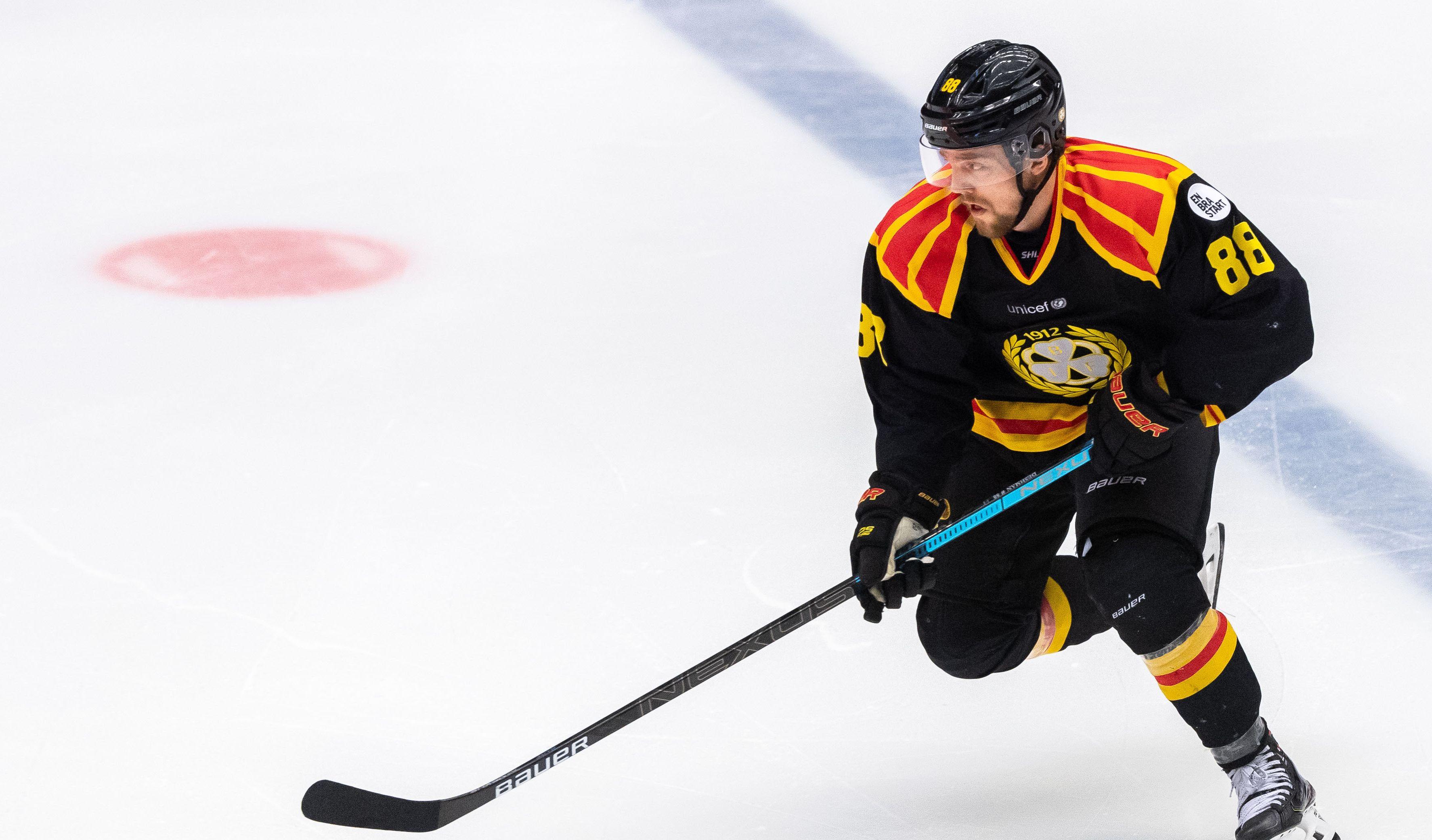 Brynäs-forwarden avstängd