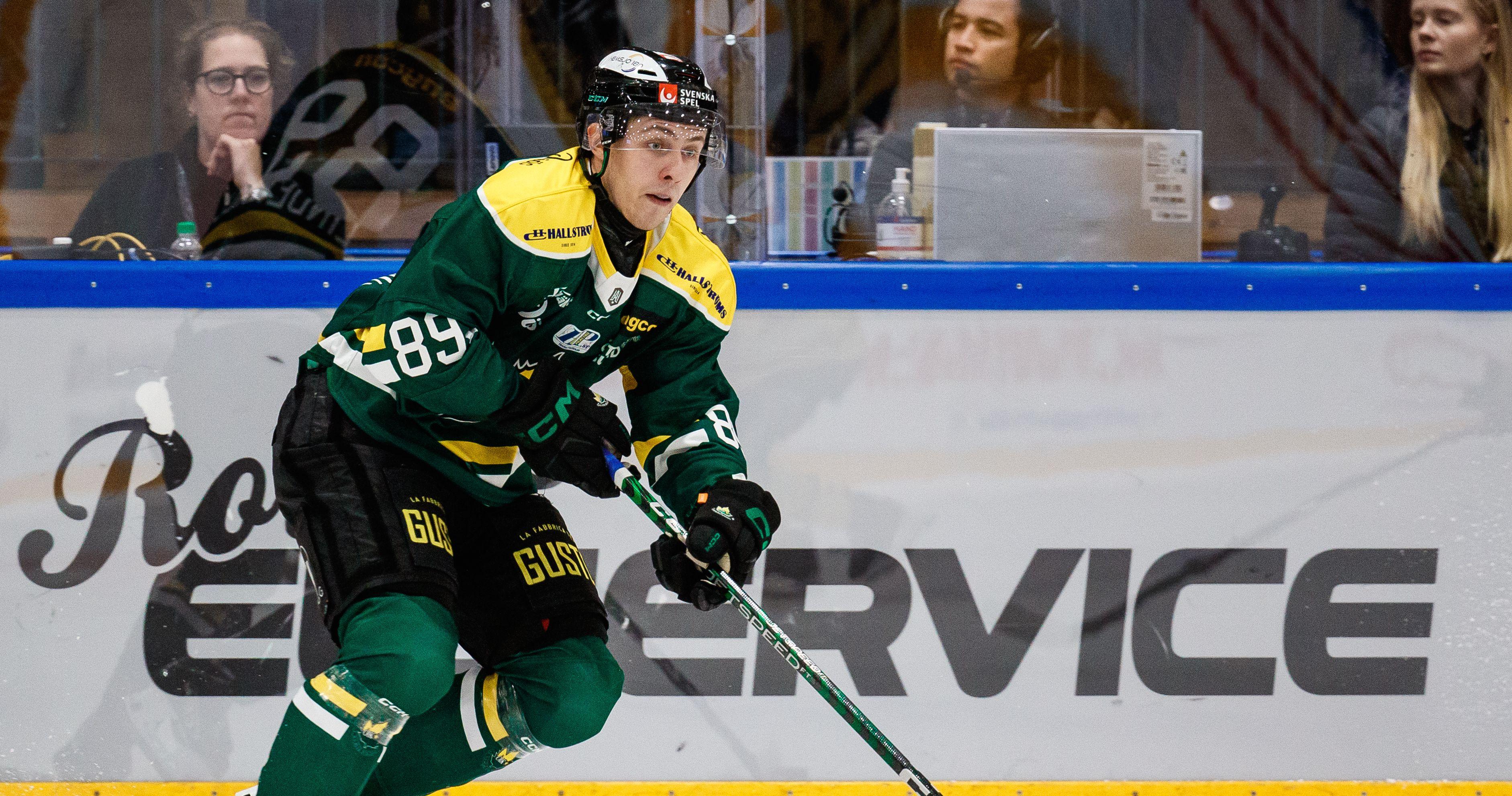 Kalmar värvar från seriekonkurrenten