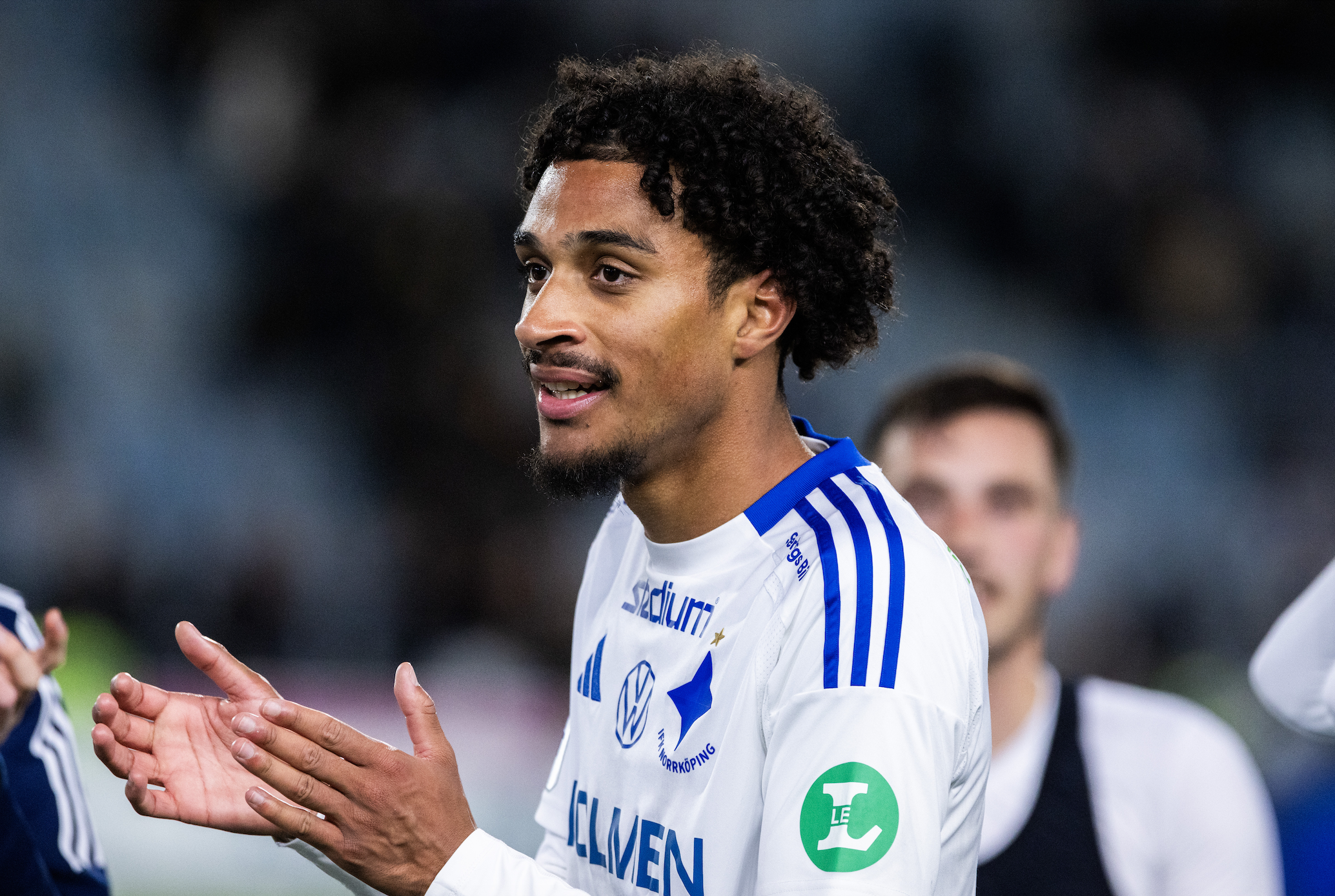 Jesper Ceesay överens med Bolton?