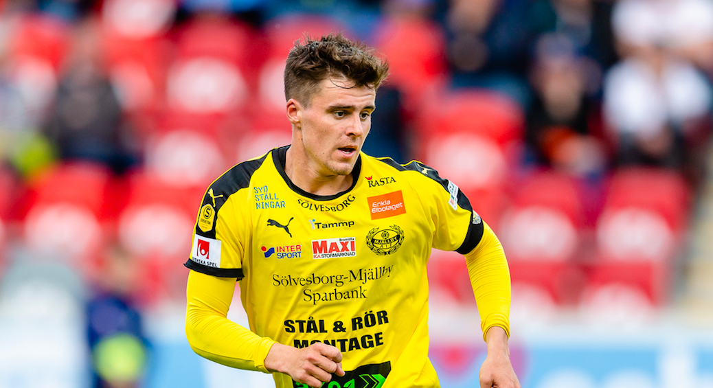 Officiellt: Mittfältaren förlänger med Mjällby