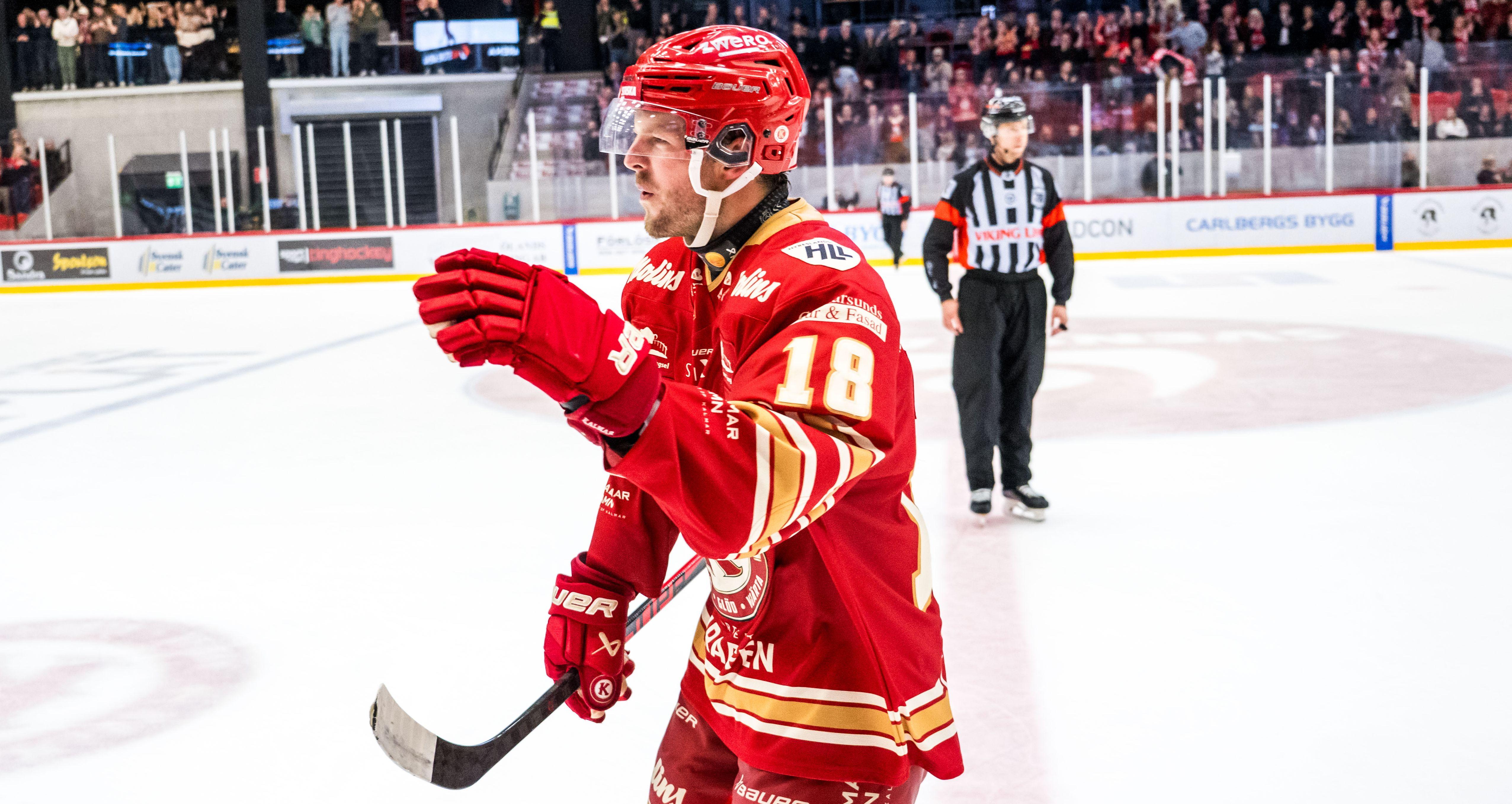 Forwarden blir kvar i succélaget