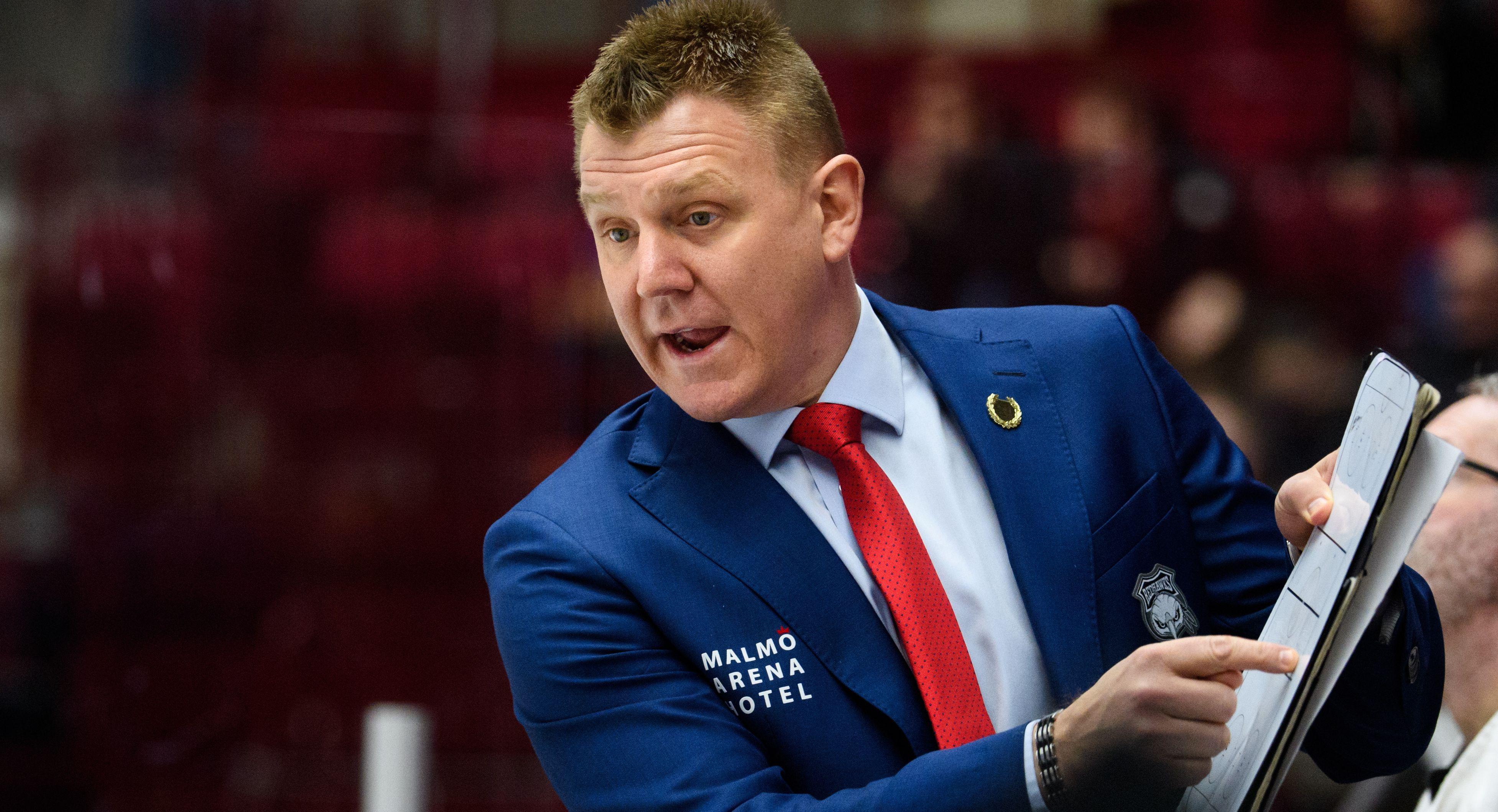 Den assisterande tränaren förlänger kontraktet med SHL-klubben