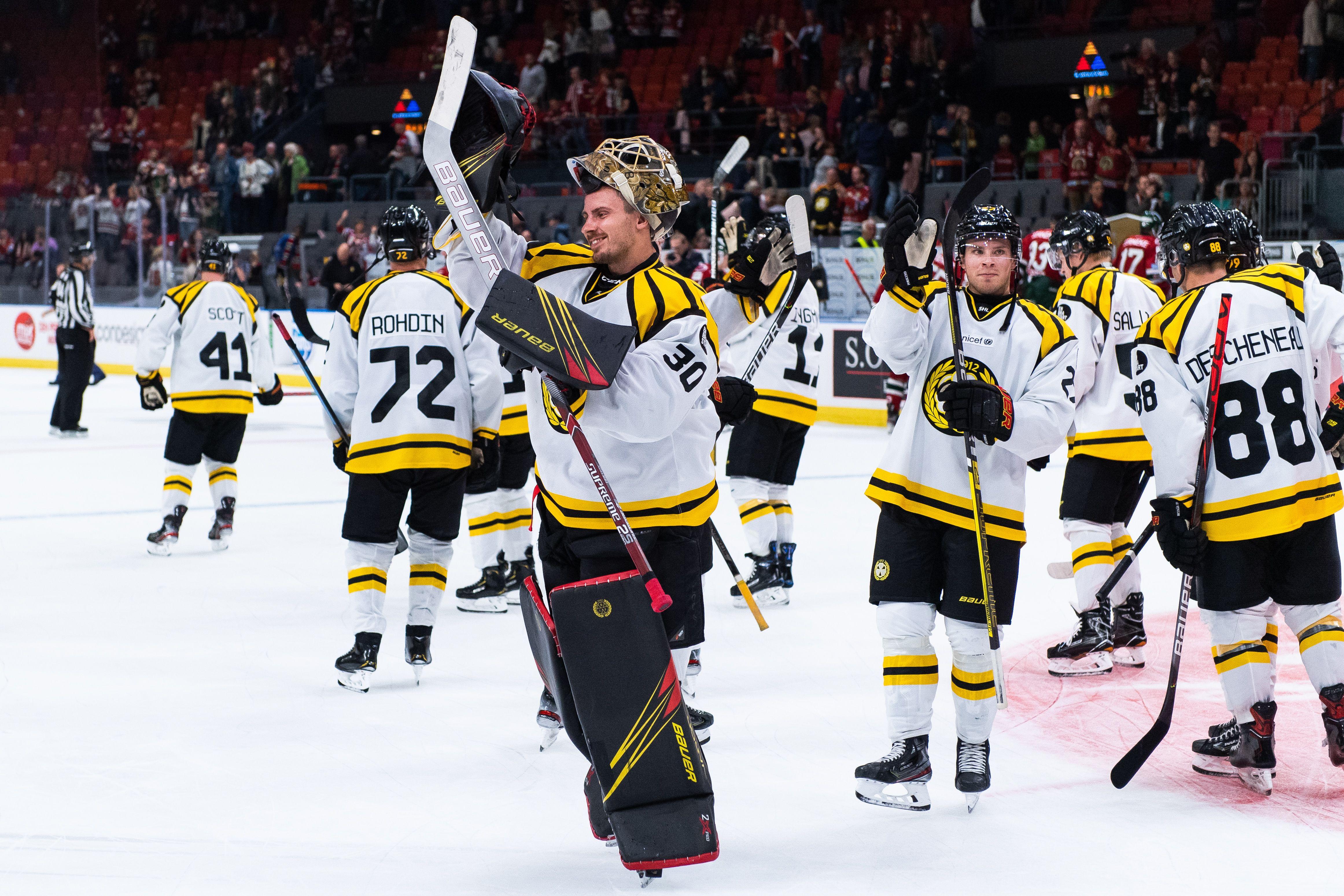 Brynäs-målvakten hyllar fansen: "Det kändes lika gärna som att det var vi som hade hemmaplan"