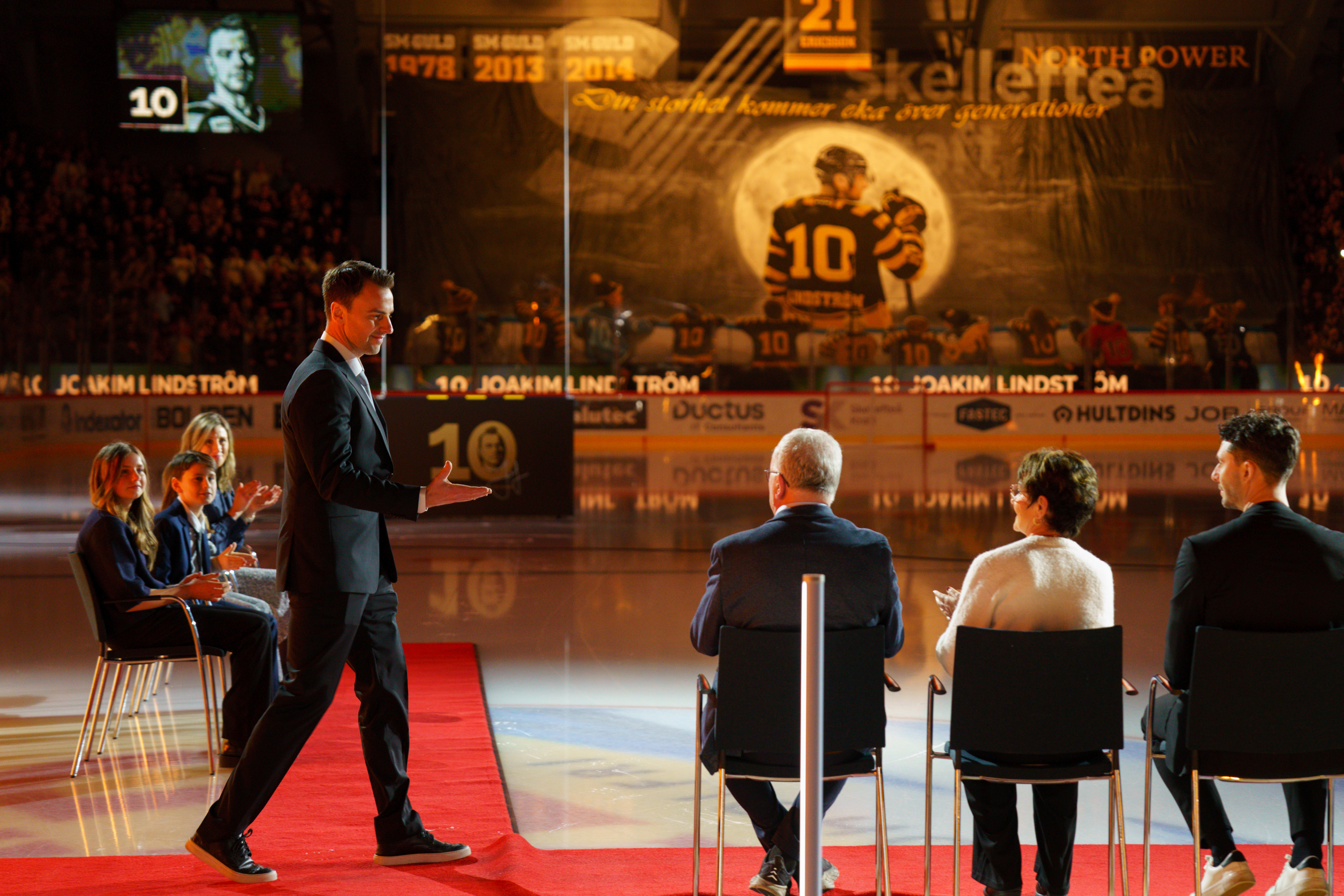 Sagt om och av Joakim Lindström - när han hyllades stort