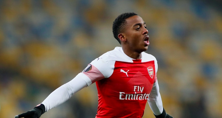 Talangen förlänger med Arsenal