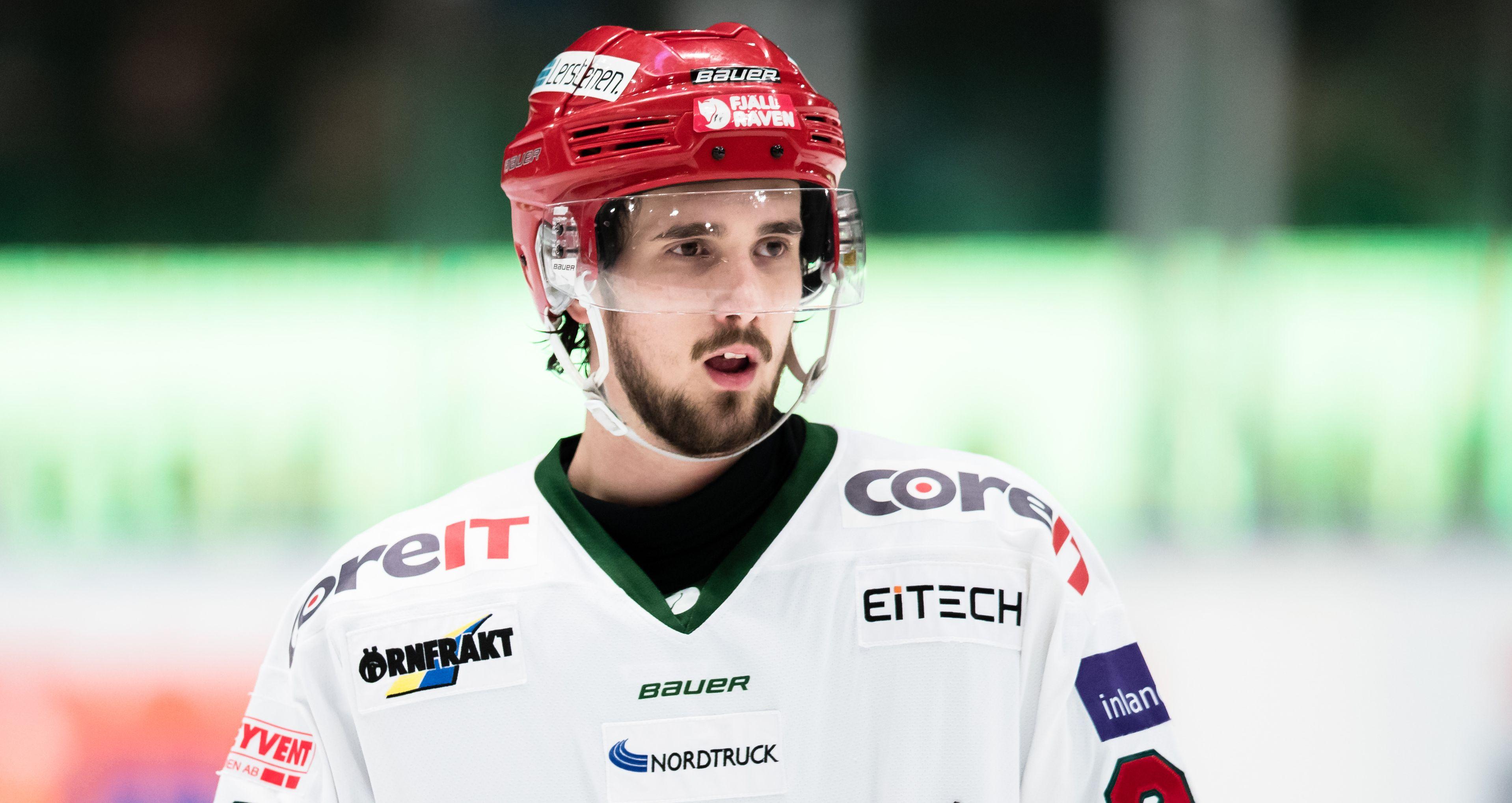 Forwarden lämnar det allsvenska laget