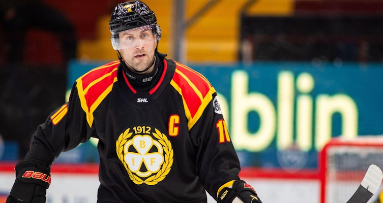 Den NHL-meriterade centern har förlängt kontraktet