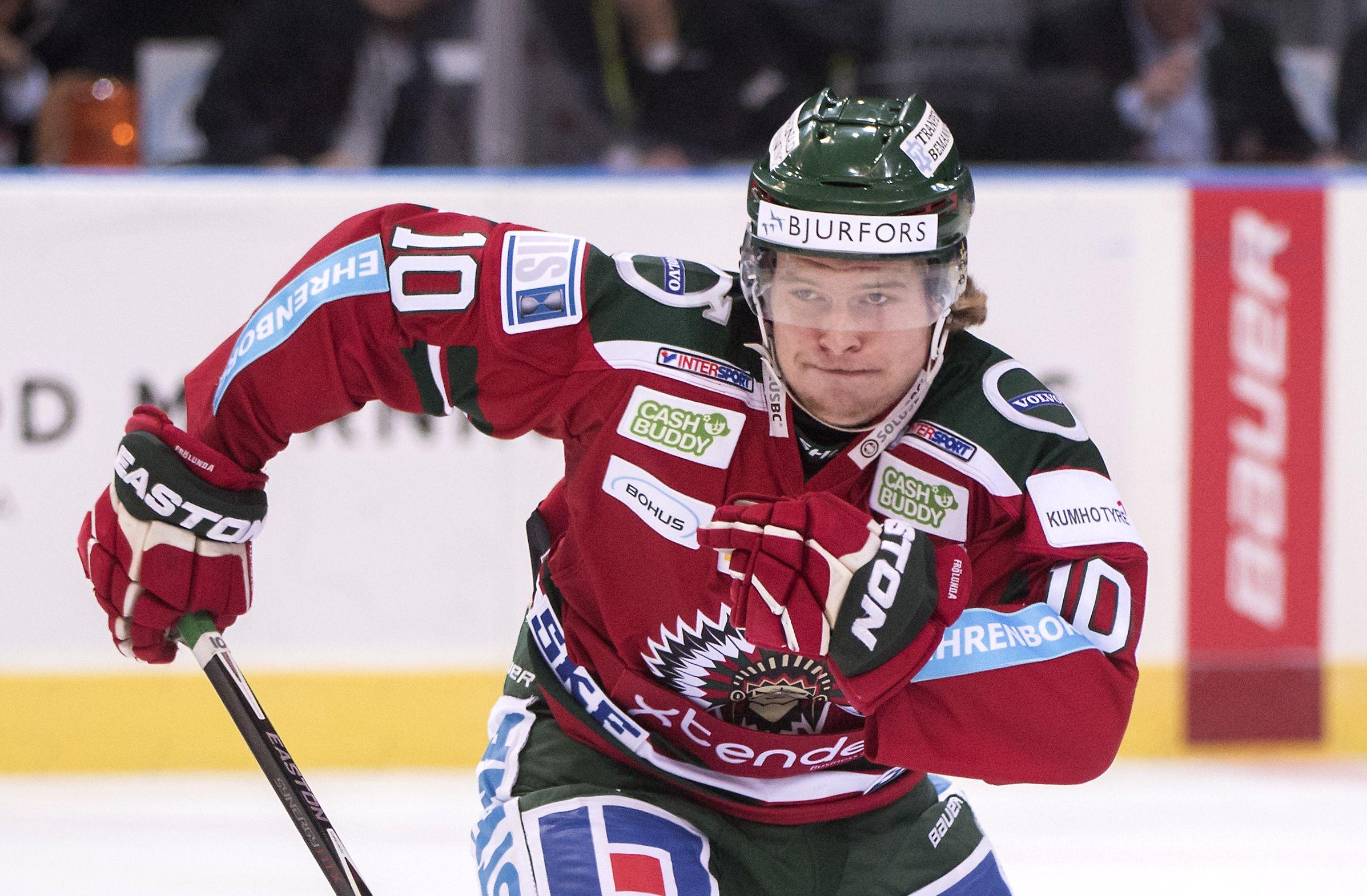 Forwarden blir kvar i det allsvenska laget