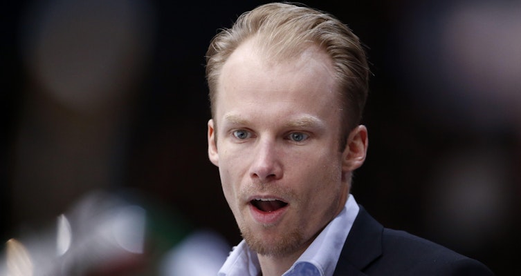 Tränaren förlänger kontraktet med SHL-klubben