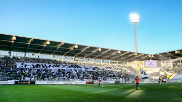 Johansson Och Sjoelund Hyllas