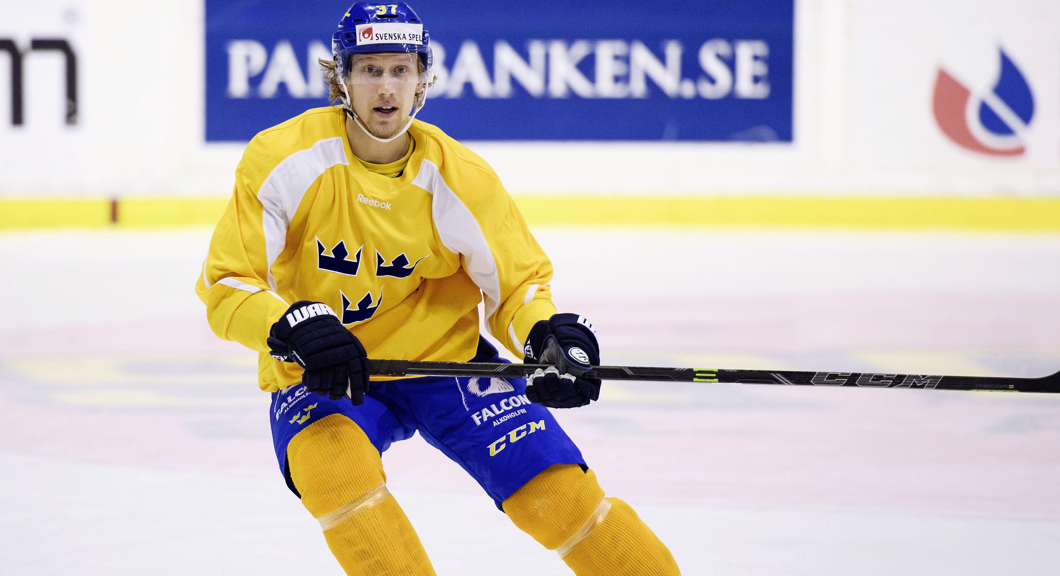 Djurgården och Växjö jagar den KHL-meriterade forwarden