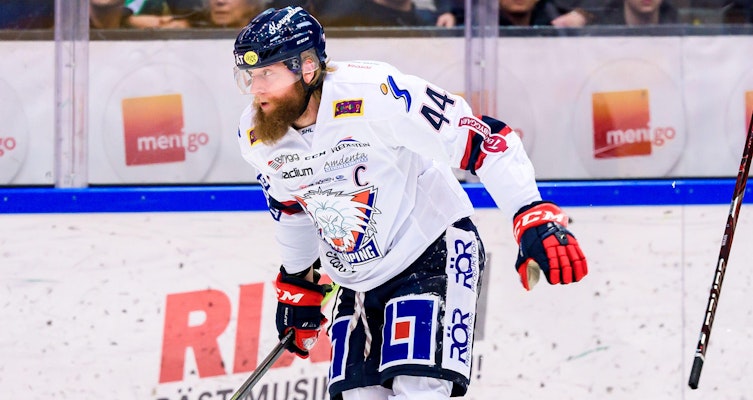 Dragskott rankar SHL:s tio bästa backar - plats 6-10