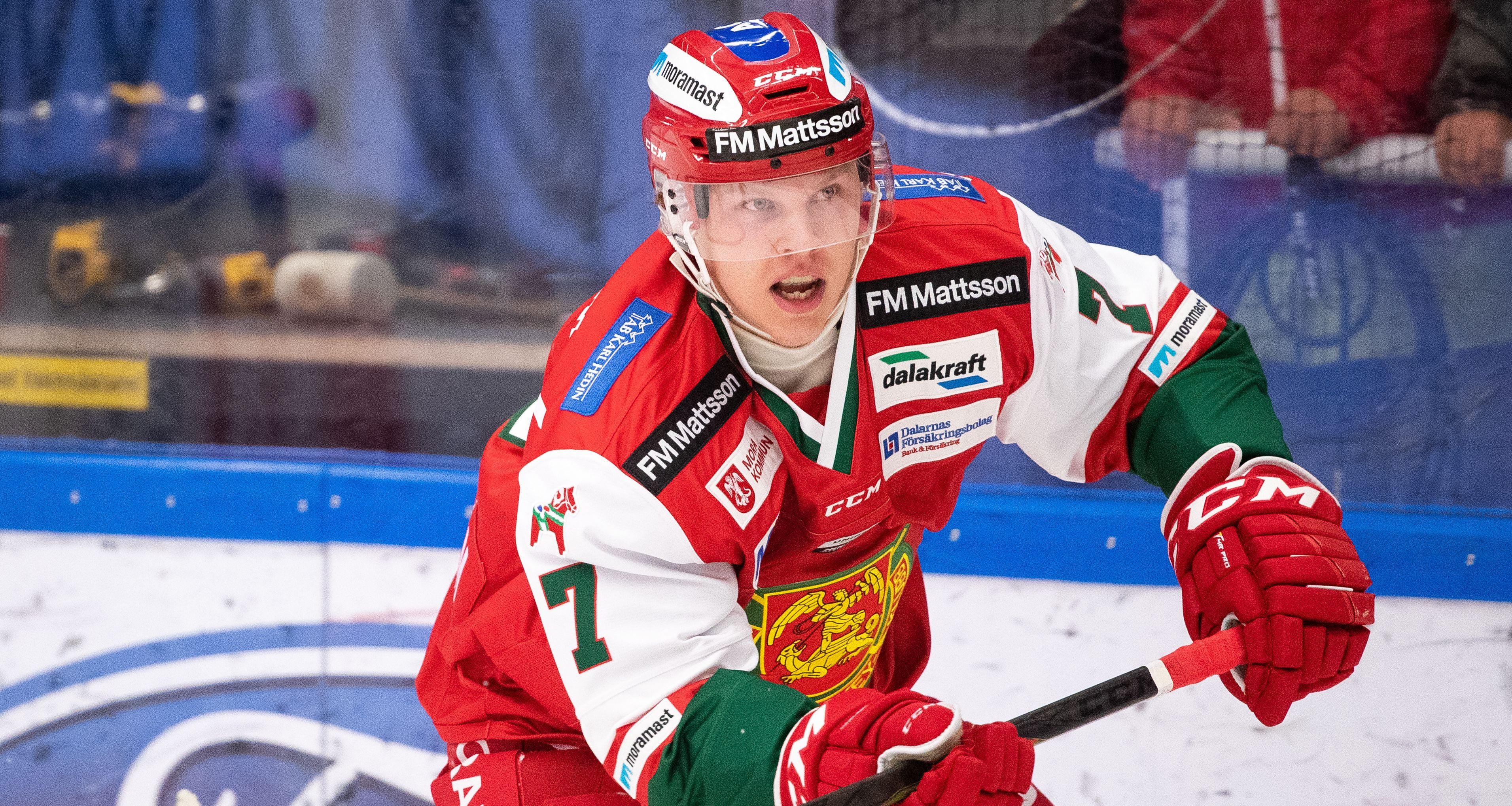 Jonathan Granström blir kvar