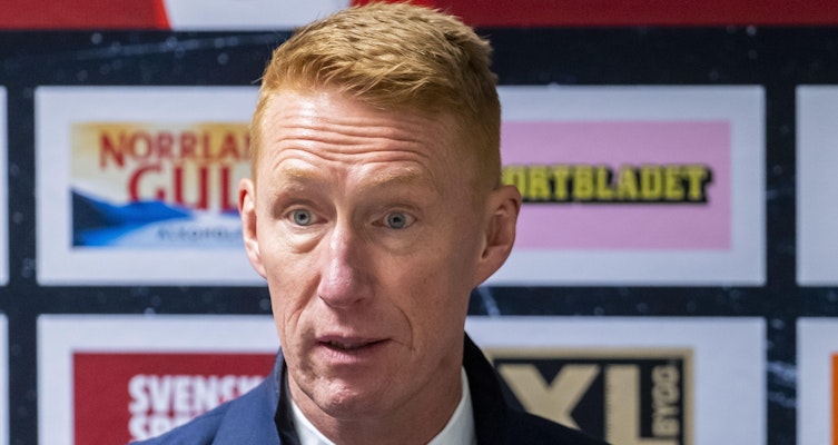 SHL-klubbens huvudtränare får sparken