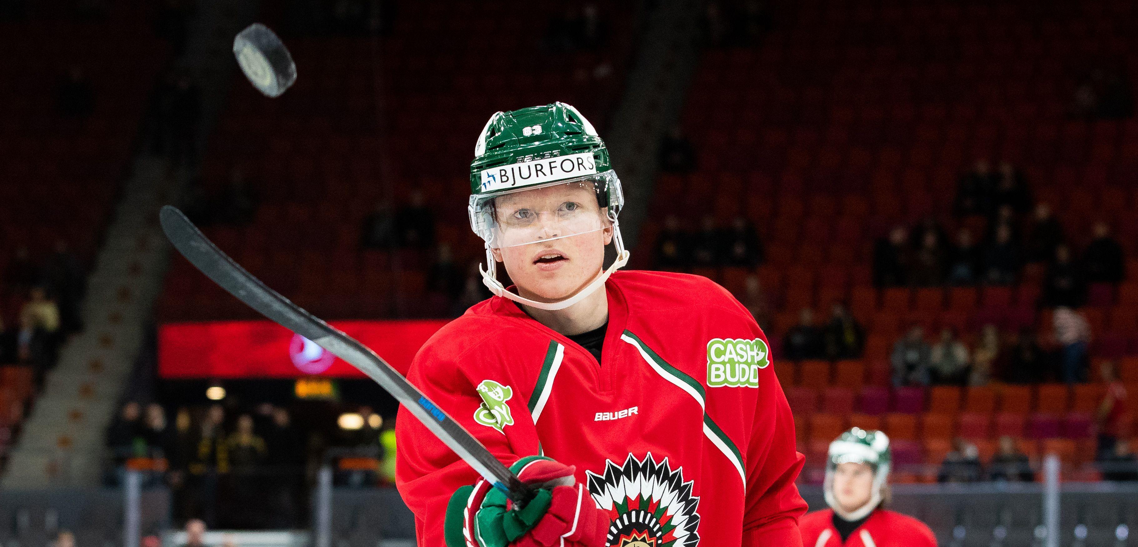 Julius Bergman tillbaka i svensk hockey