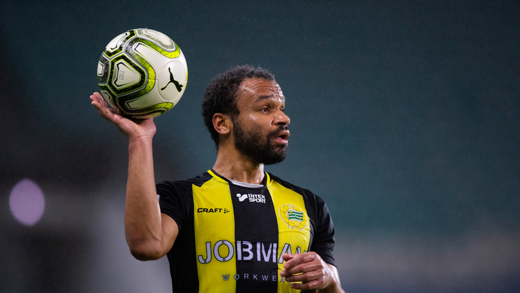 Serge-Junior Martinsson Ngouali uppges skriva nytt avtal med Hammarby