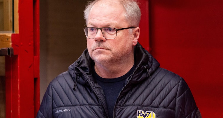 Sportchefen lämnar SHL-klubben - klart med en ersättare