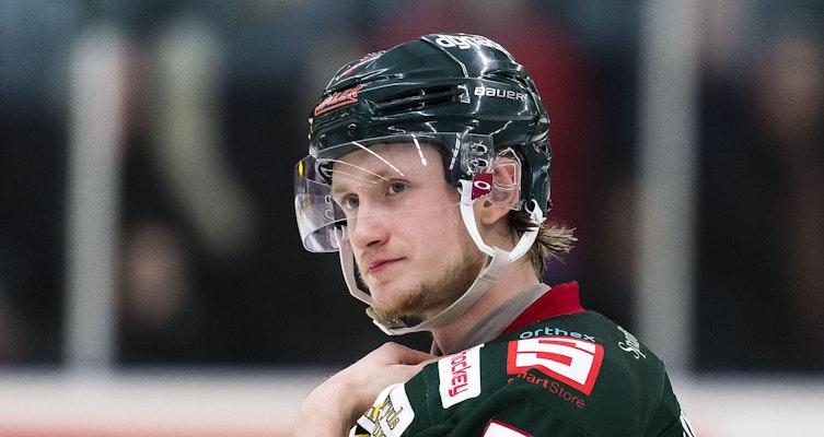 Kevin Ekman Larsson är tillbaka i svensk hockey