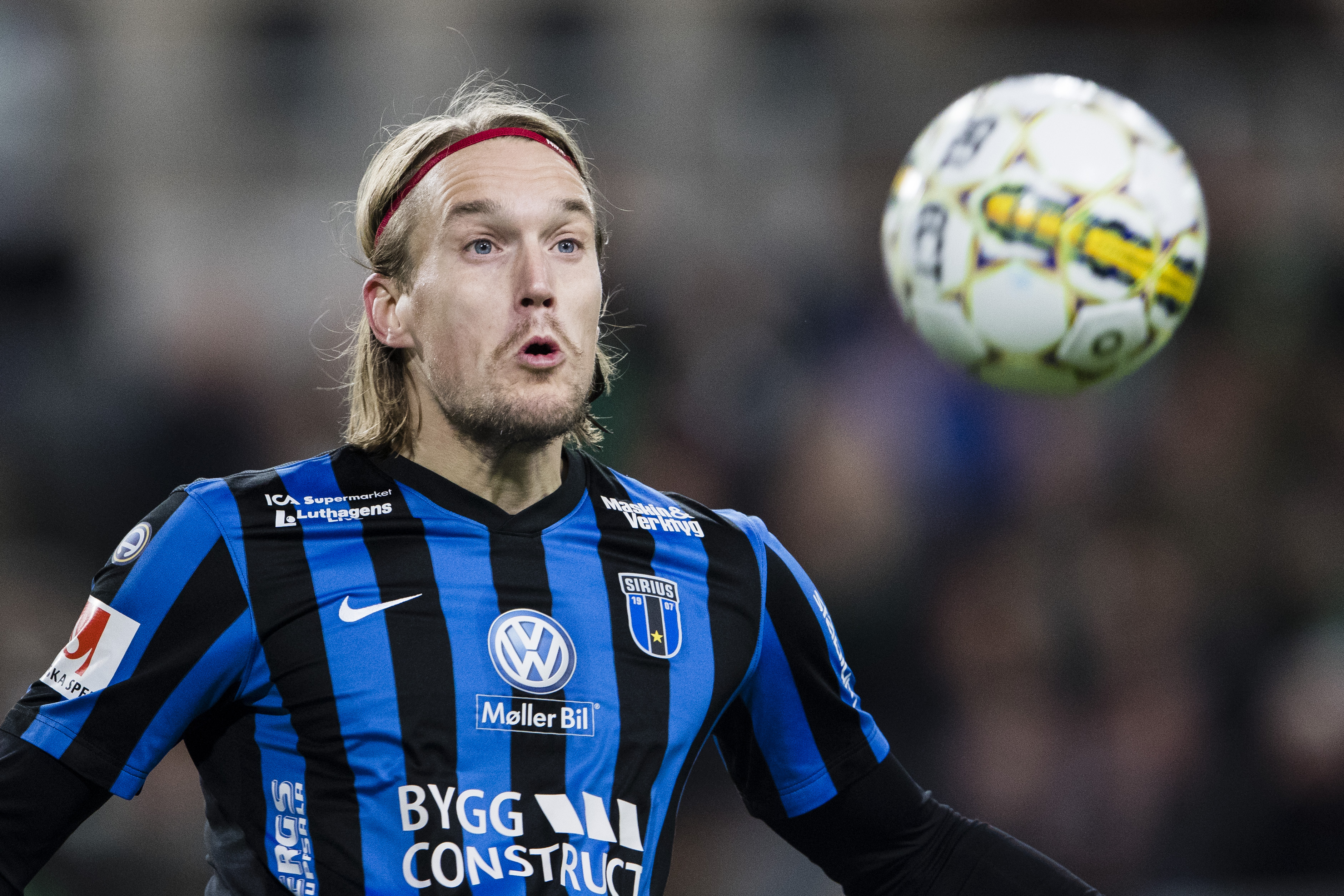 Mittfältaren vill hitta en lösning med IK Sirius