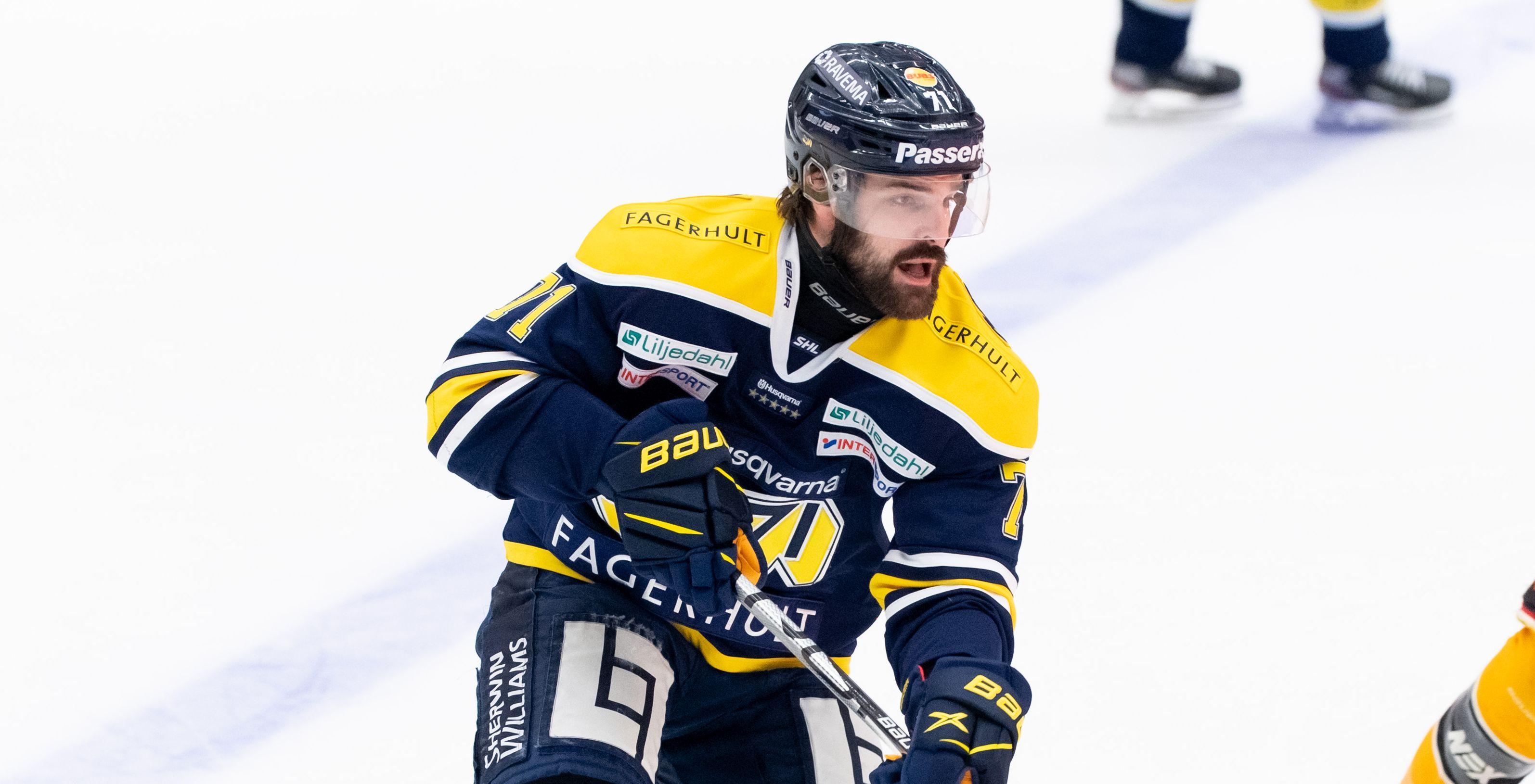 Luleå har visat intresse för den Tre Kronor-meriterade centern