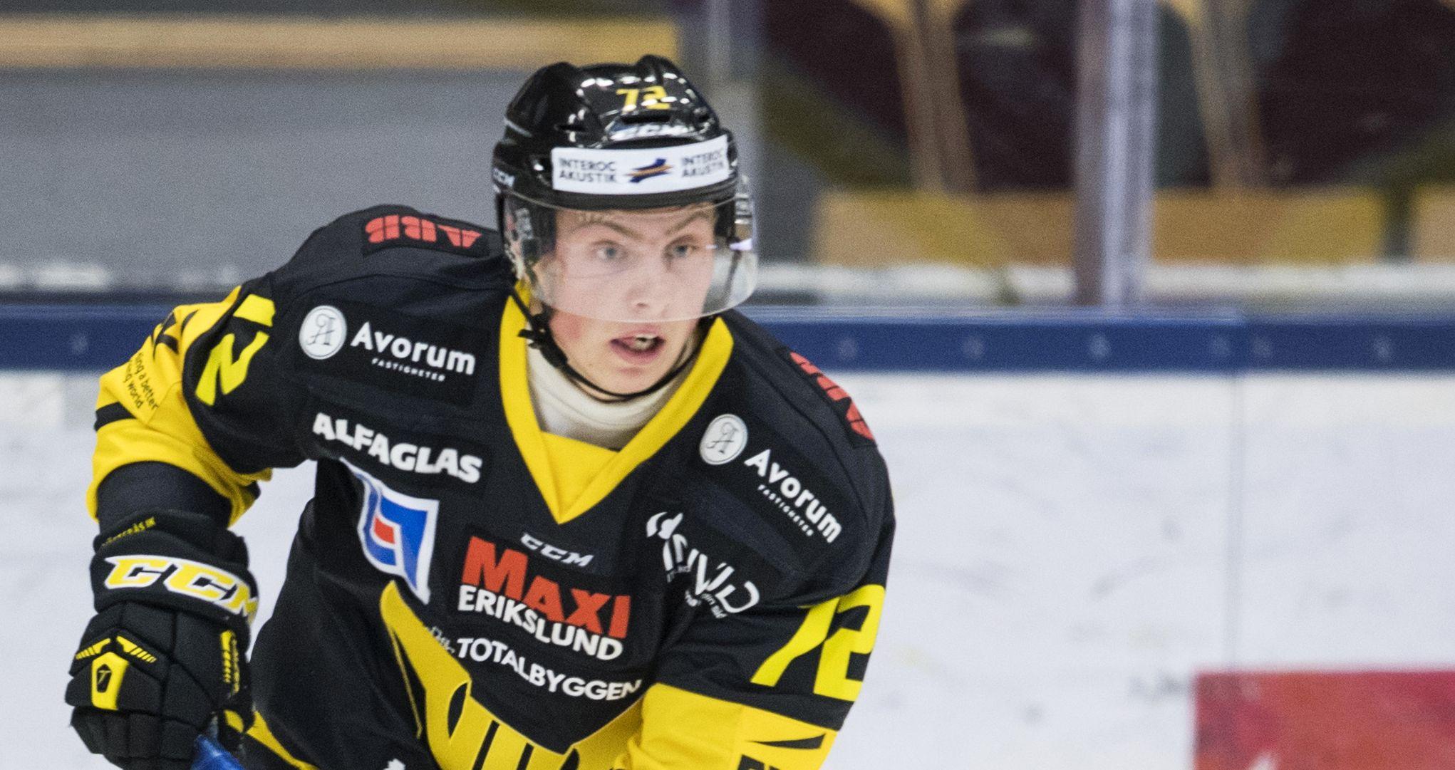 Tränaren dementerar uppgifterna om Västerås-bekantingen