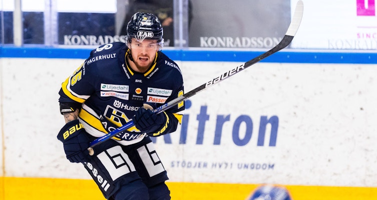 Den Tre Kronor-meriterade forwarden byter SHL-klubb